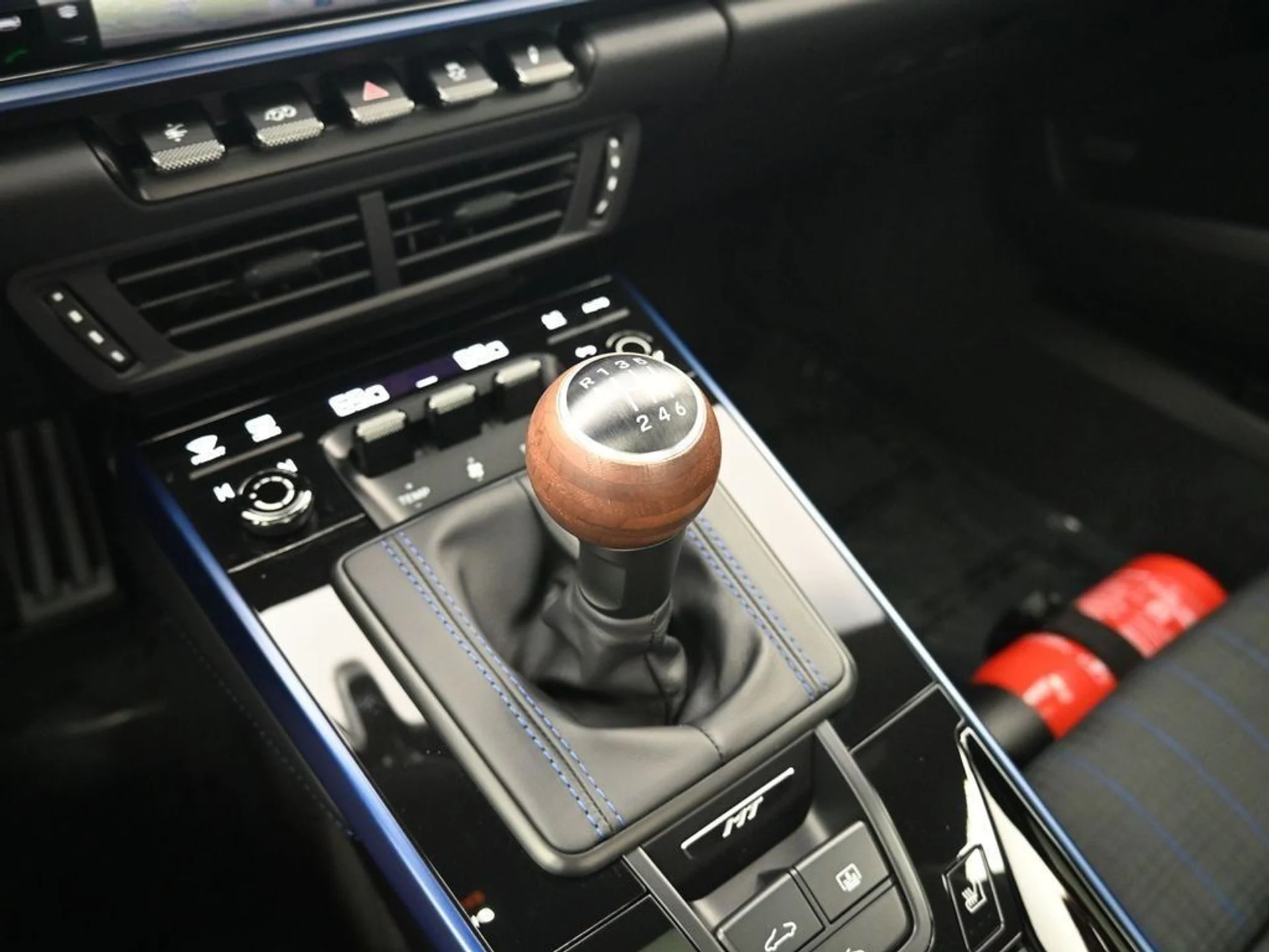 mph021_2149325166_500e346327879fb22d799cce56b61a38_de93253ced