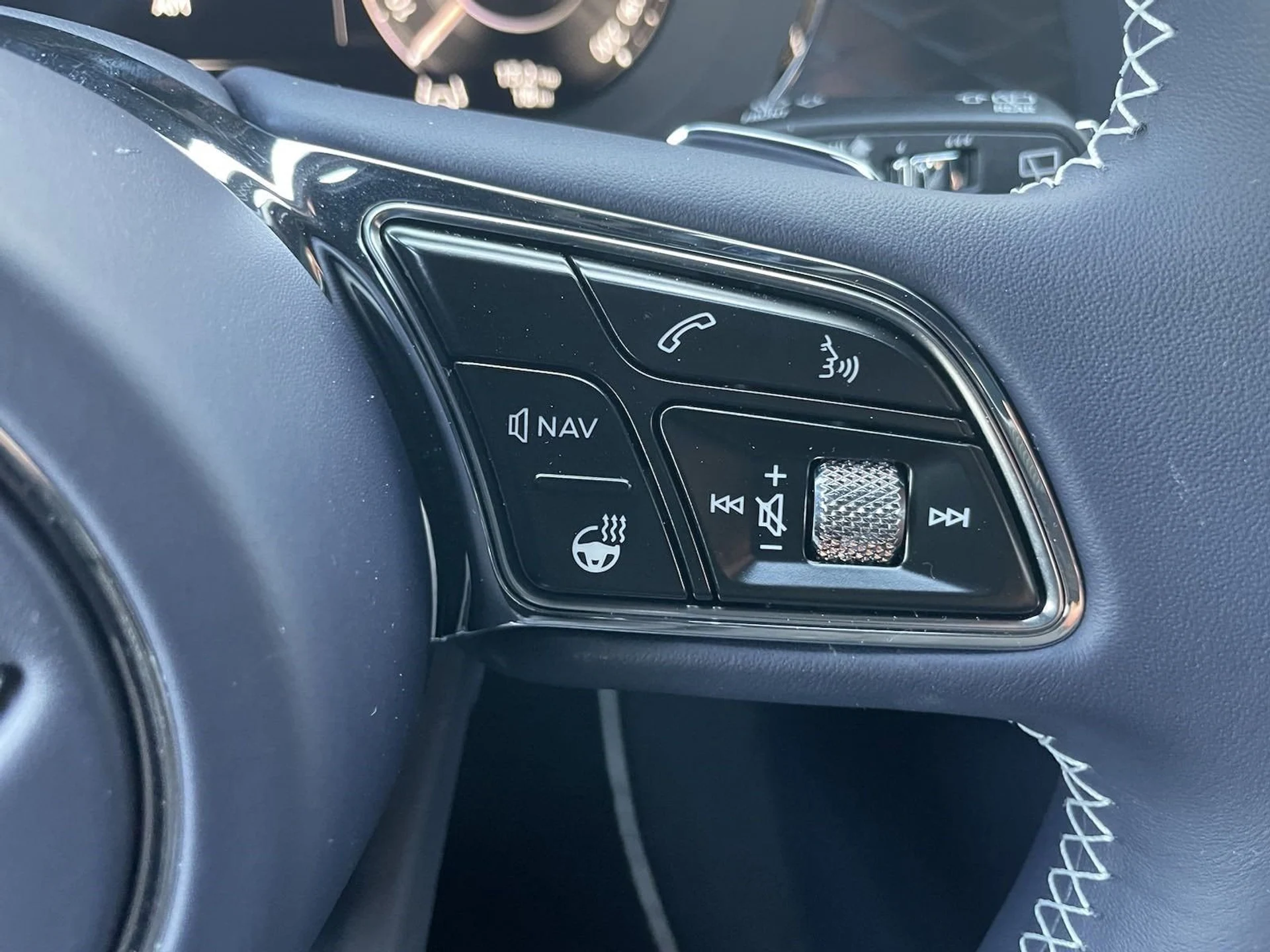 mph021_2157829763_04cf530d5e10946deb400b7a3f8429b0x_4cc36020e0