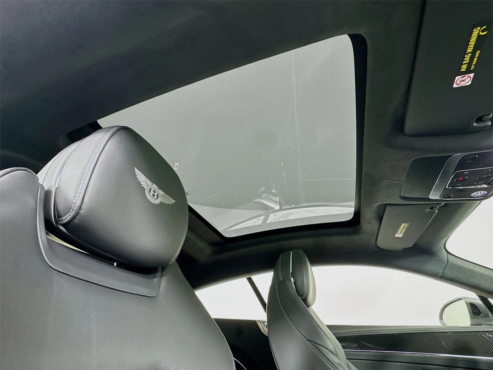 mph021_2162055247_d3e84ca6d2432dd958d1e9a22221bfdcx_a6c5626b49