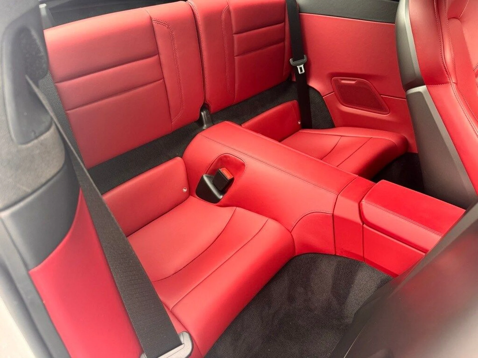 mph021_216292864_d3ea9d0dbb6d535385603f6a511236a5x_117a425f11