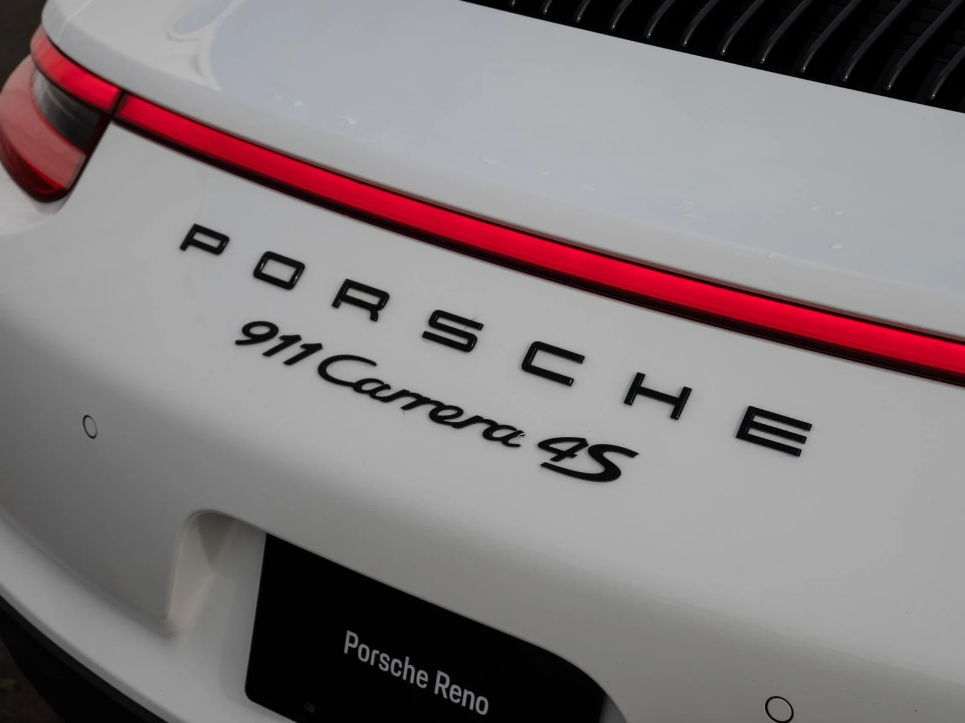 mph021_2165704032_8e7bcb9ebd56819447472f5b893c1d7cx_e387cd2383