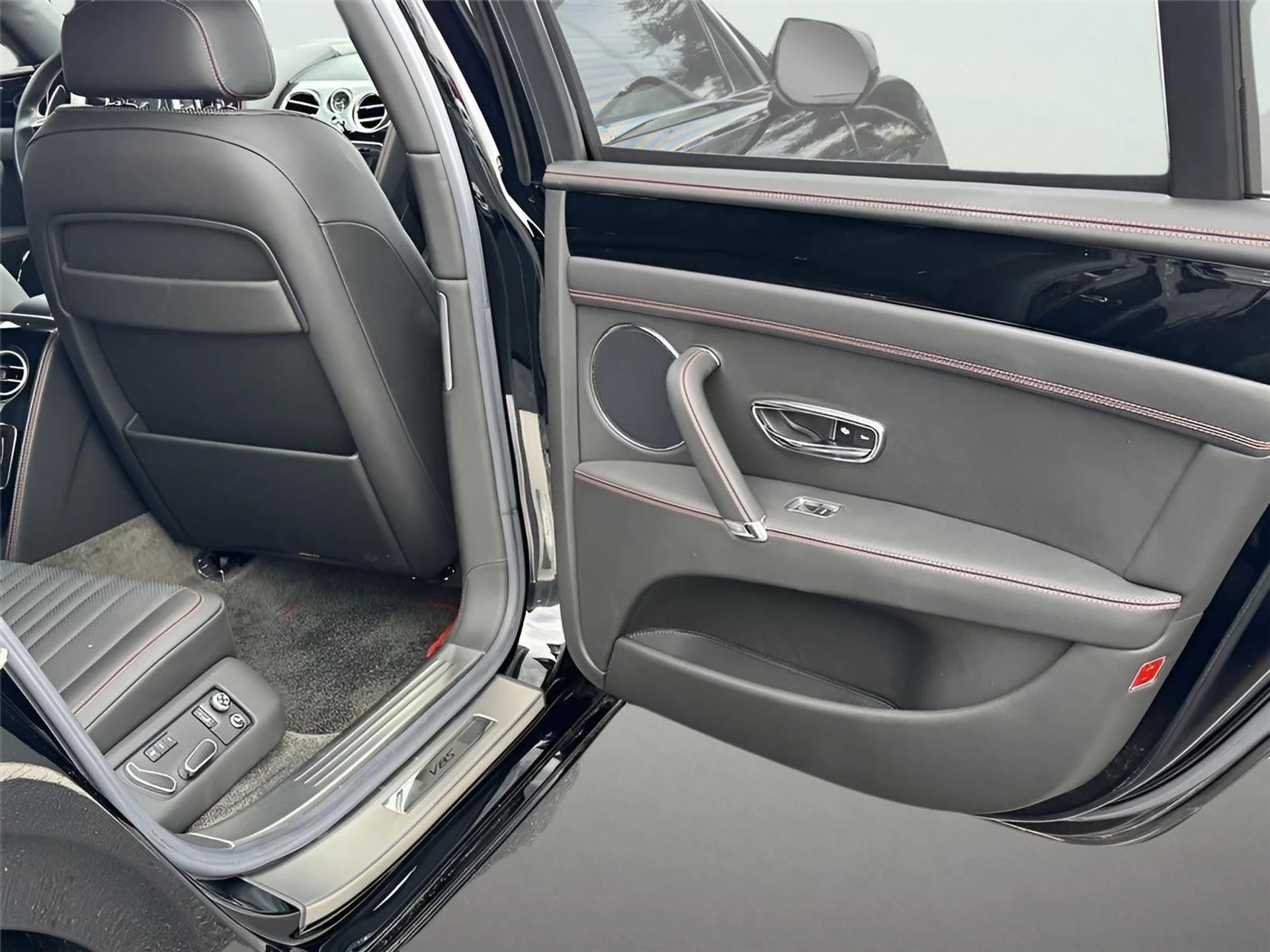 mph021_2168009532_9b1cf39e616f89c45ca05e72e62b2d49_31a56f5d95