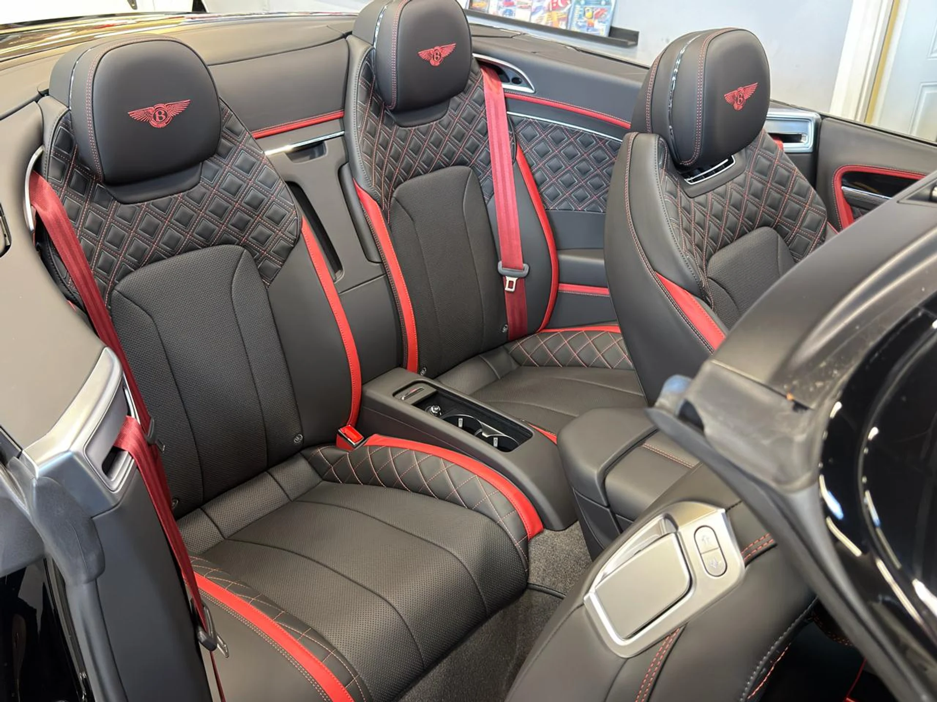 mph021_2169356417_639122964873000412_cecd512d1c