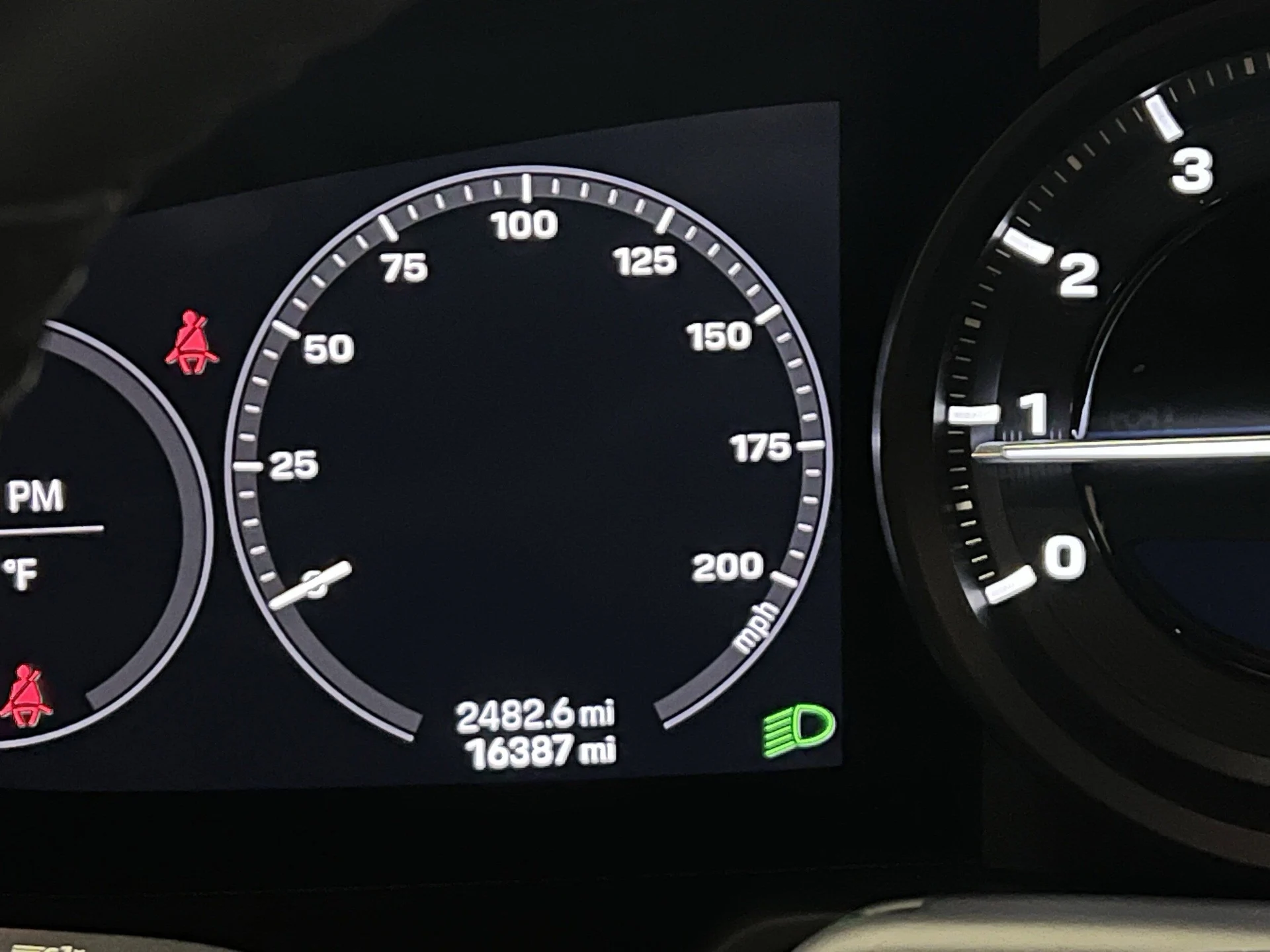 mph021_2170197161_6fcb1ed94e51376d3d92045ad42813b7x_1fdacd9eed