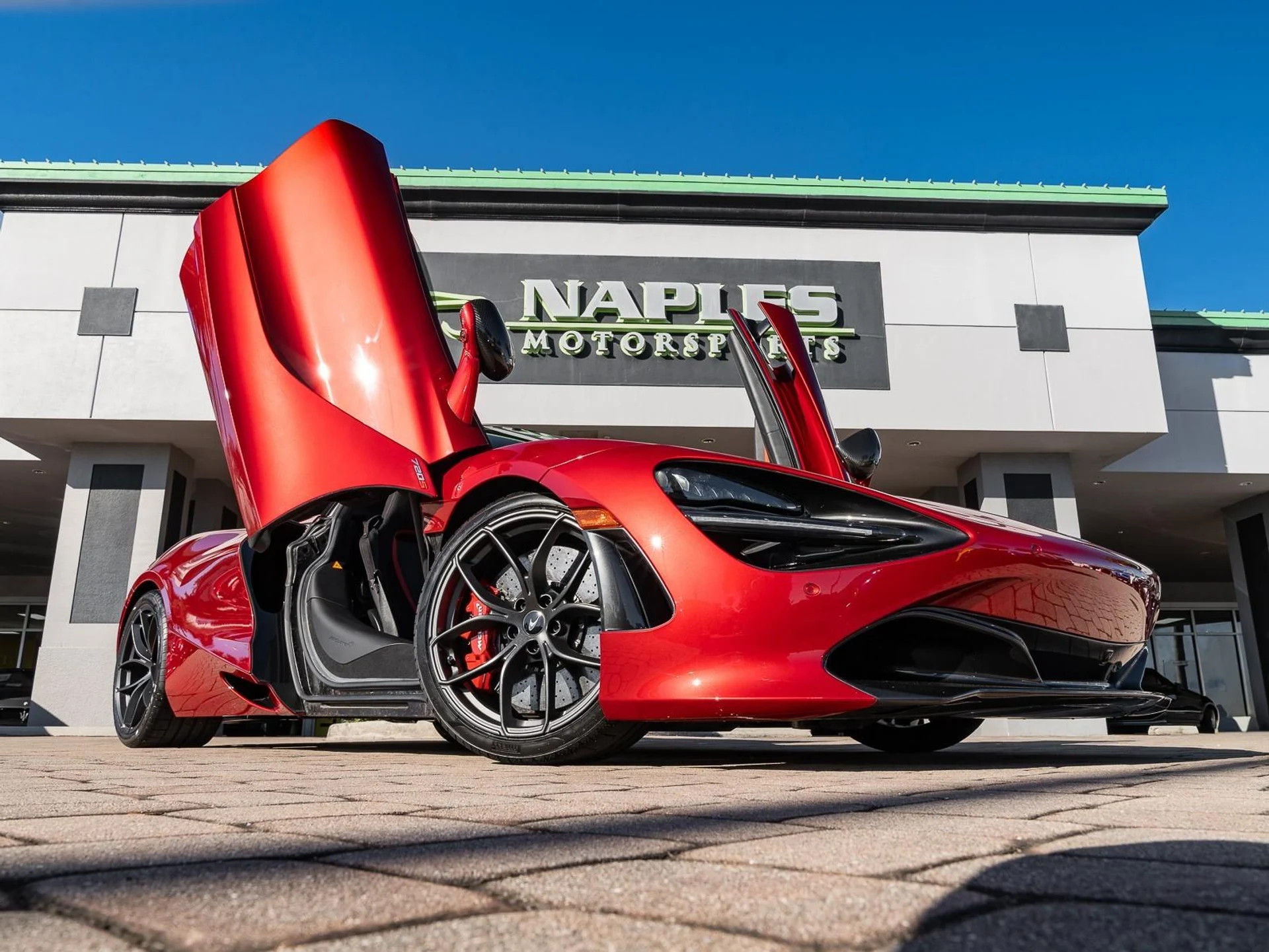 mph021_2172103433_Used_2020_Mc_Laren_720_S_1766077572_e1cd0c7444