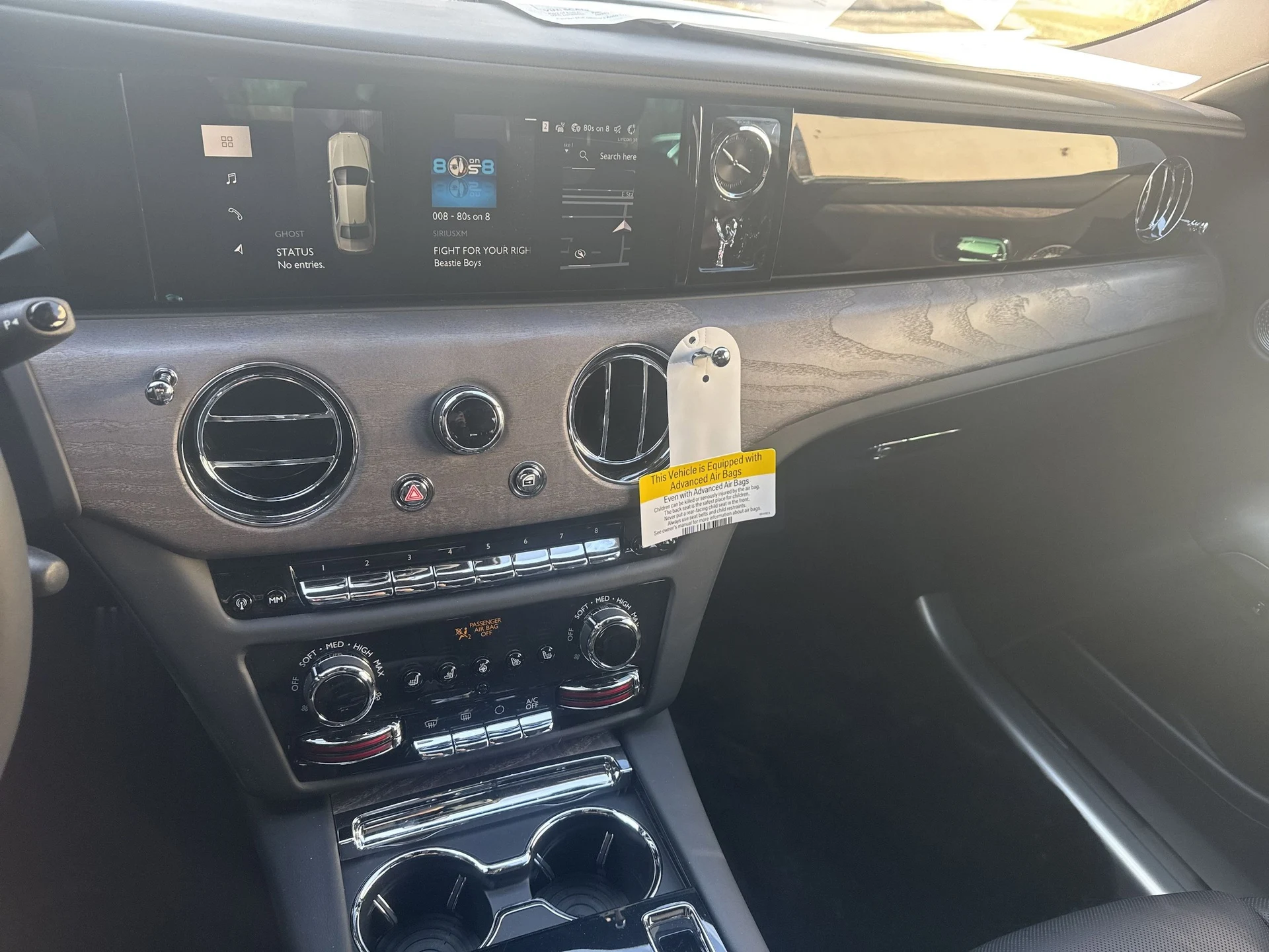 mph021_2175332306_c3ec8783a62ee174f9314074004e72adx_536ac65d8c