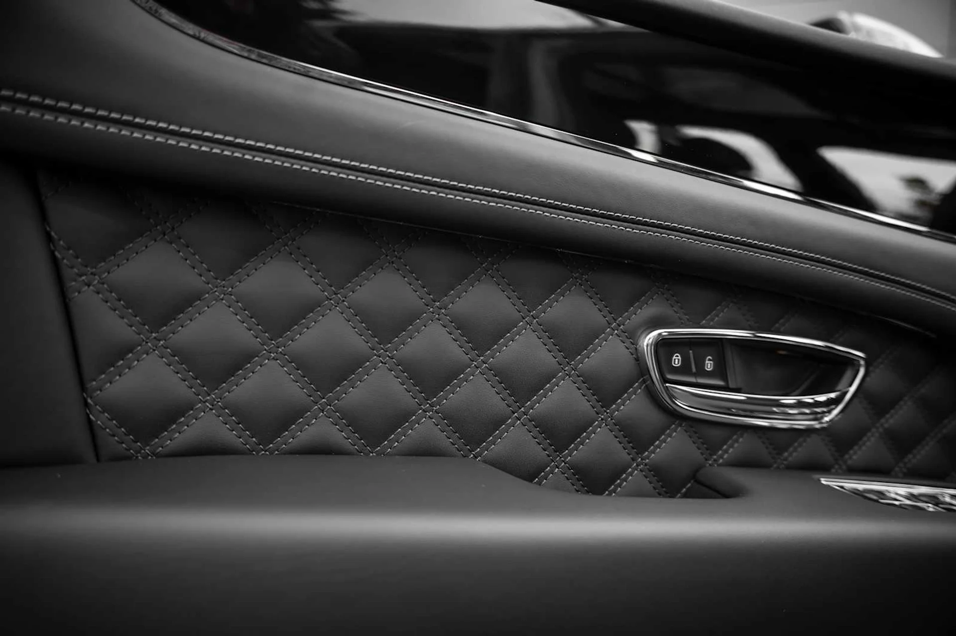 mph021_2177715886_2374bb29128f733e02b2c6276bce57b3x_503e7ff1f7