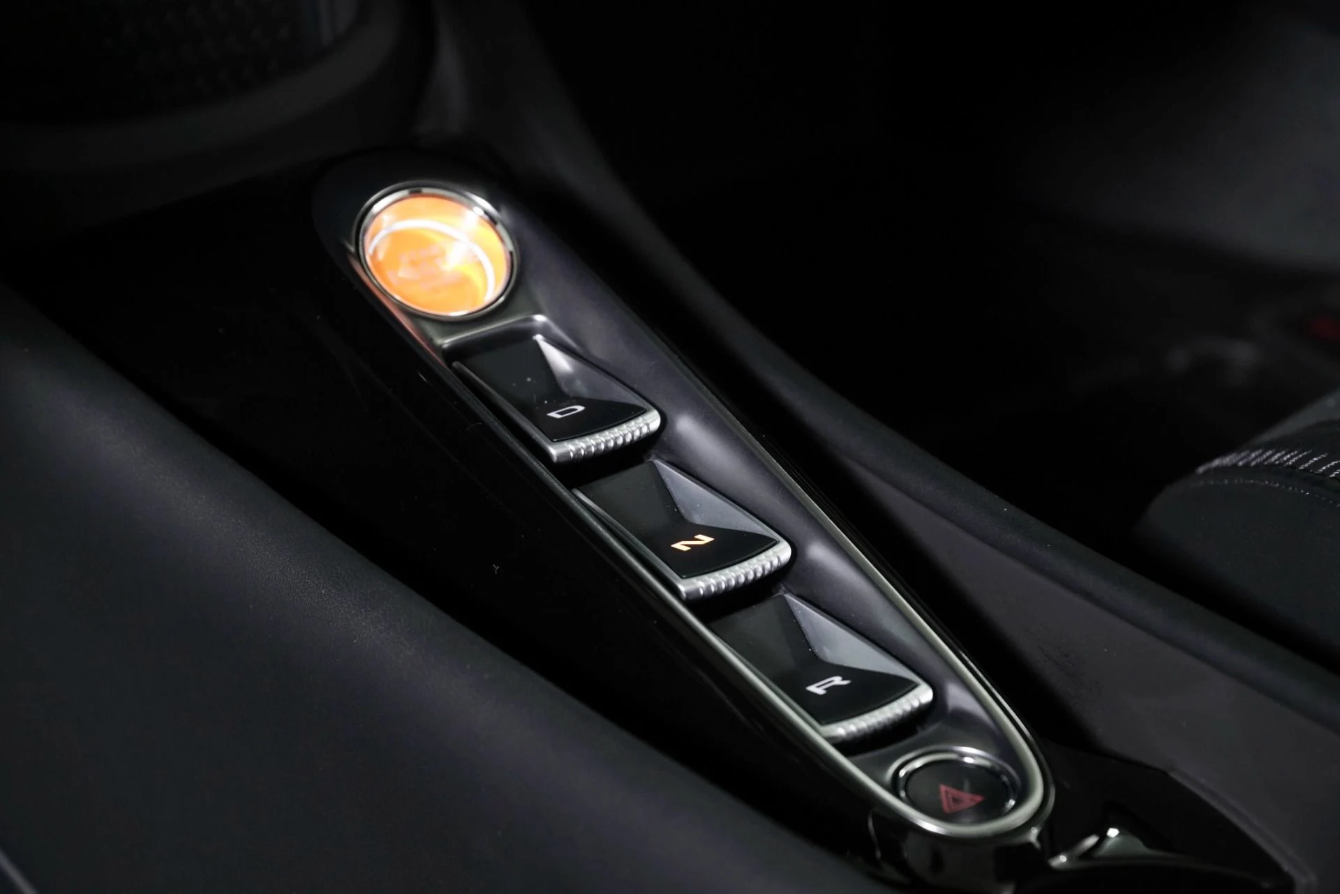 mph021_218517498_Used_2025_Mc_Laren_Artura_1768807738_1dfd1d2f3f