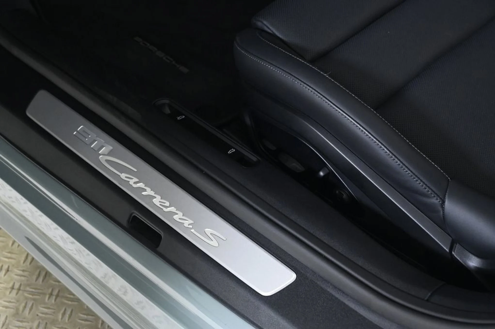 mph021_2185790831_39c35f02ed1a4e52b1f2391050566738_4ceaf38cbe