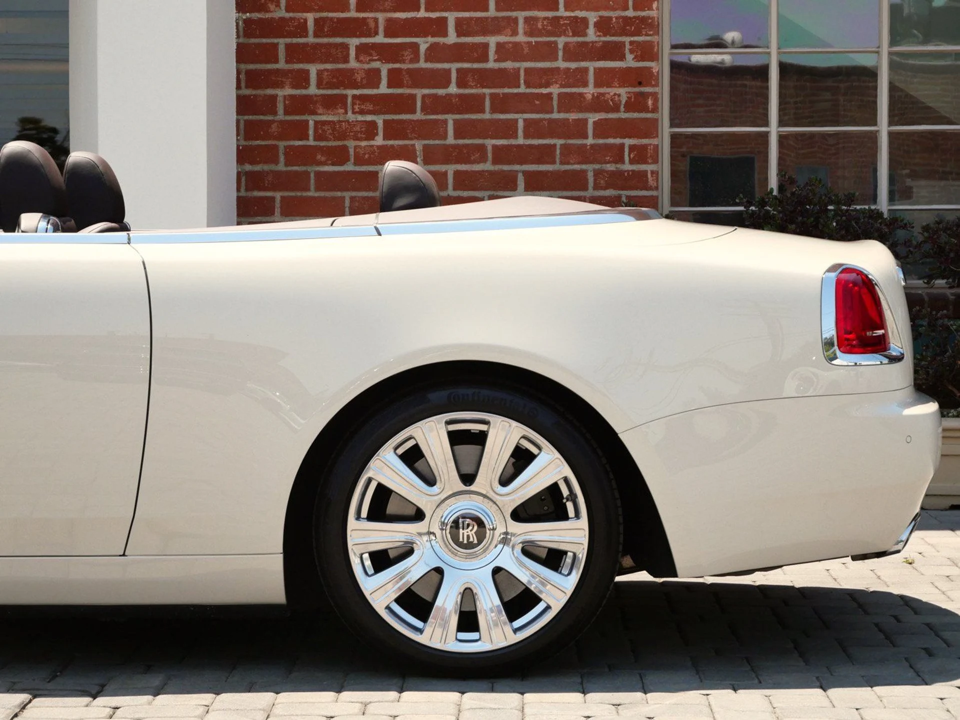 mph021_2187280562_8e35f4c77fcf927b1ba2c46115ca0f97x_4c762abe66