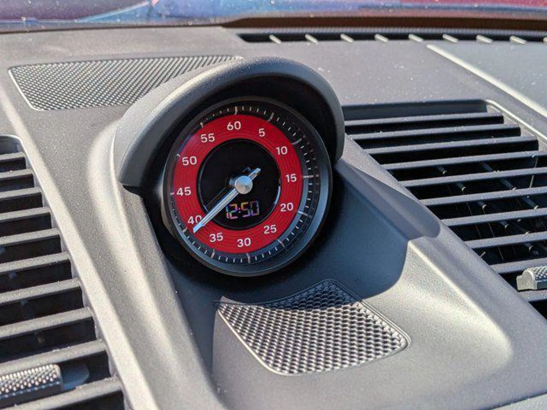 mph021_2188463716_z3_Ci1_Og_Yrr_Fm_Ge_E_Io_OC_1_JKJG_Alk_d3b182d3d3