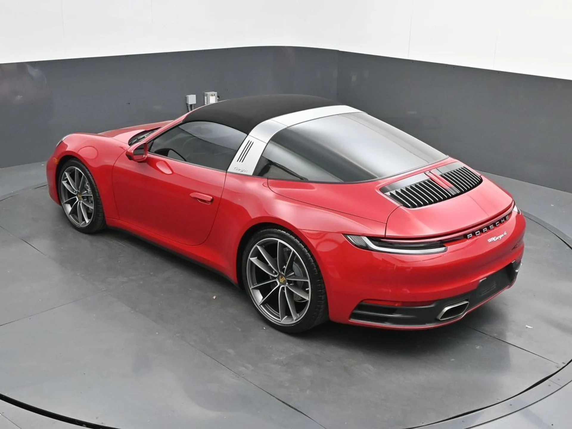 mph021_2191042567_36db9b34c91b9f3d91f00e26e0945ebex_c9119b0de3