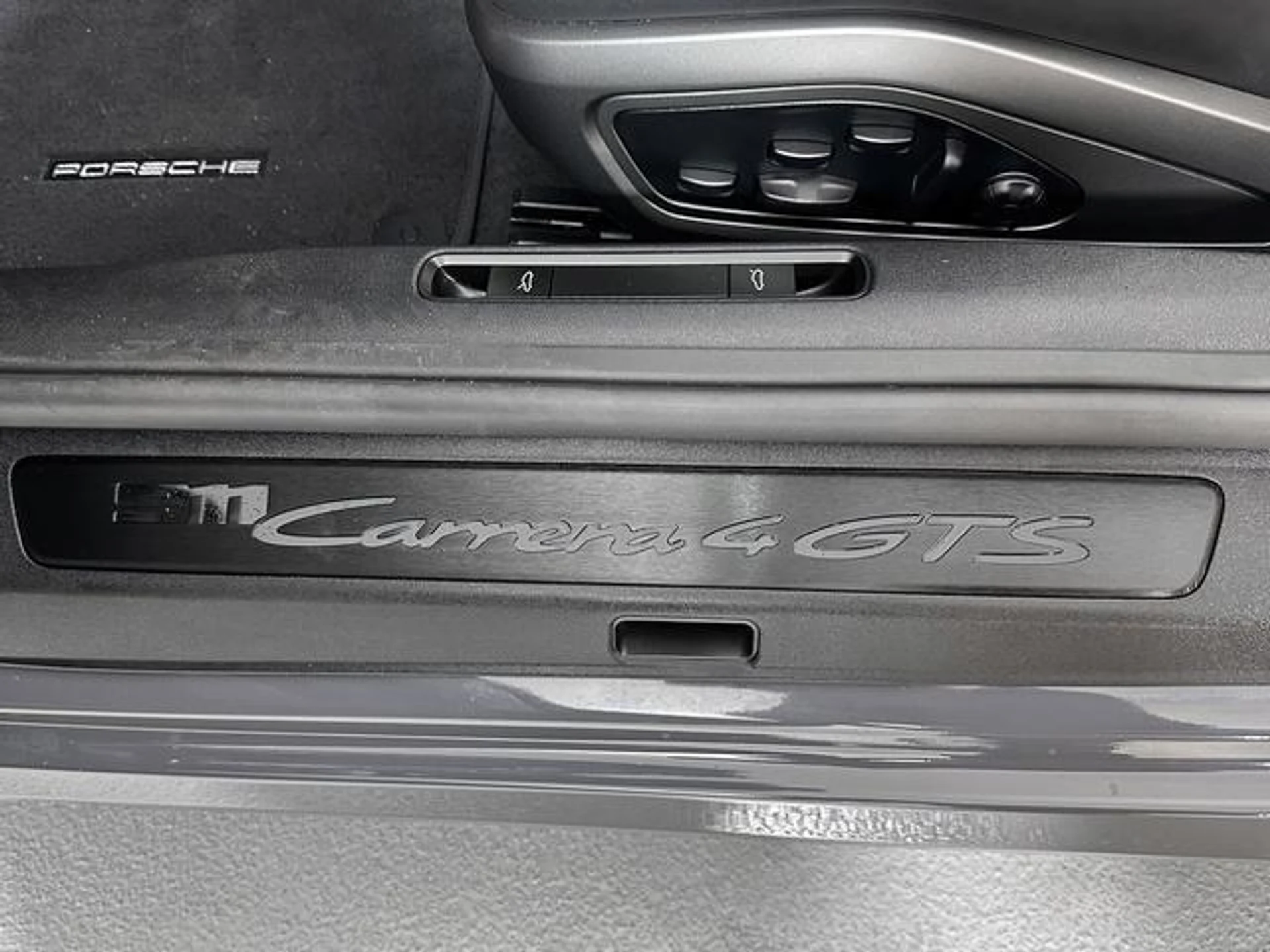 mph021_2199453116_y6_SO_Sn_Nb19g_C8uia_Kpvq6_Tijnu_U_49334b14f3