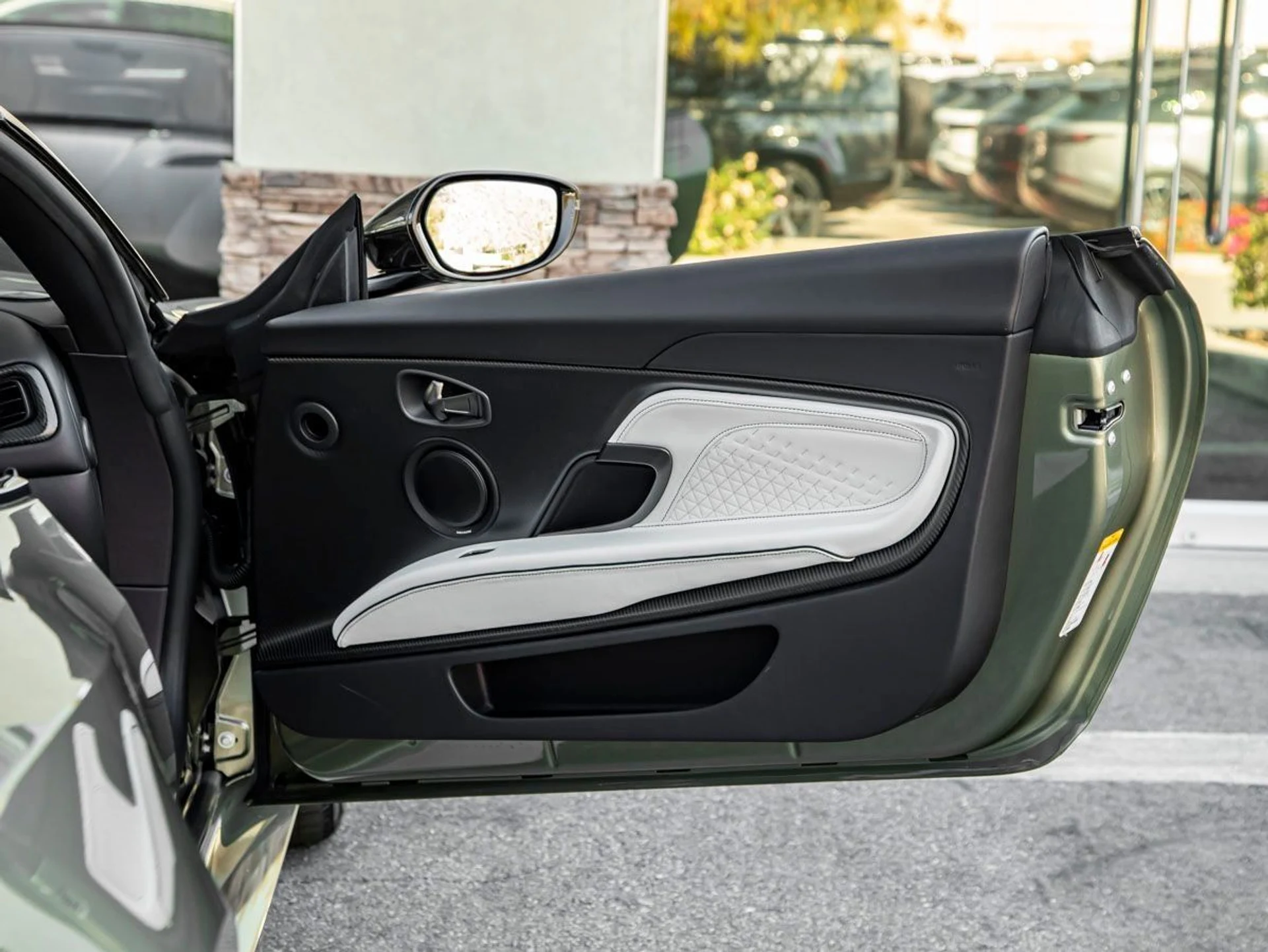 mph021_2201148566_22_bb9b1813d5