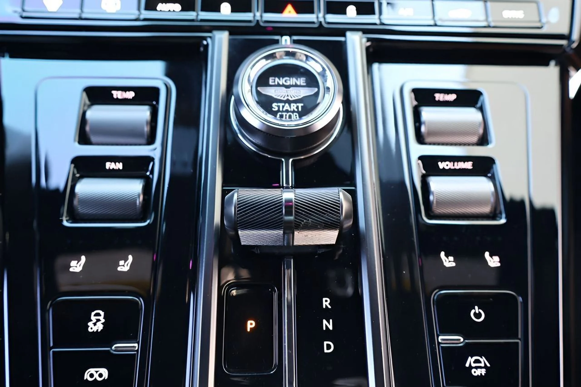 mph021_2205690914_22_d521d2a439