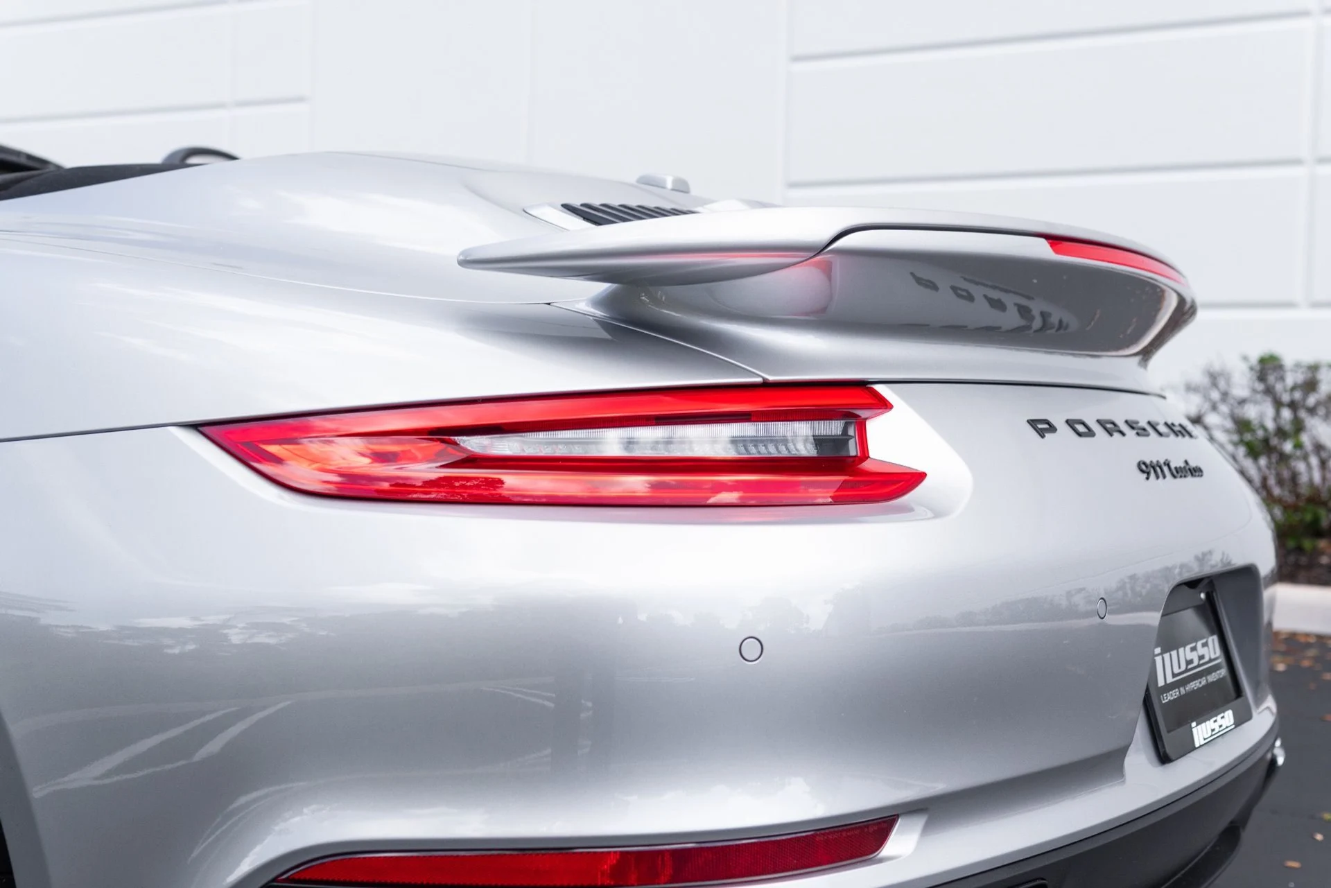 mph021_2212973663_Used_2019_Porsche_911_Turbo_1775252644_7b7bd645ec