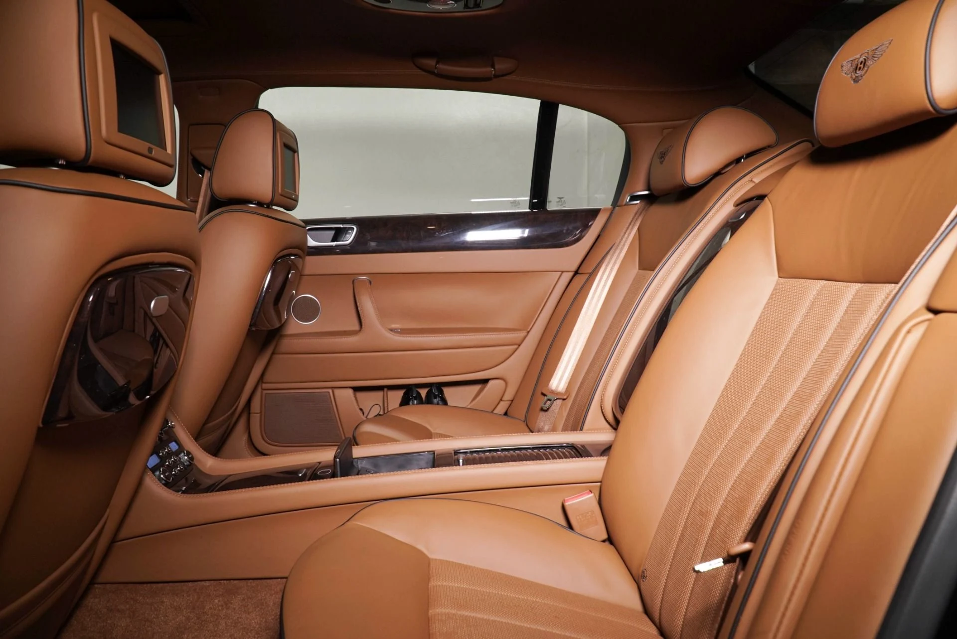 mph021_2220255056_Used_2013_Bentley_Continental_Flying_Spur_Speed_1773400827_141f602ca9