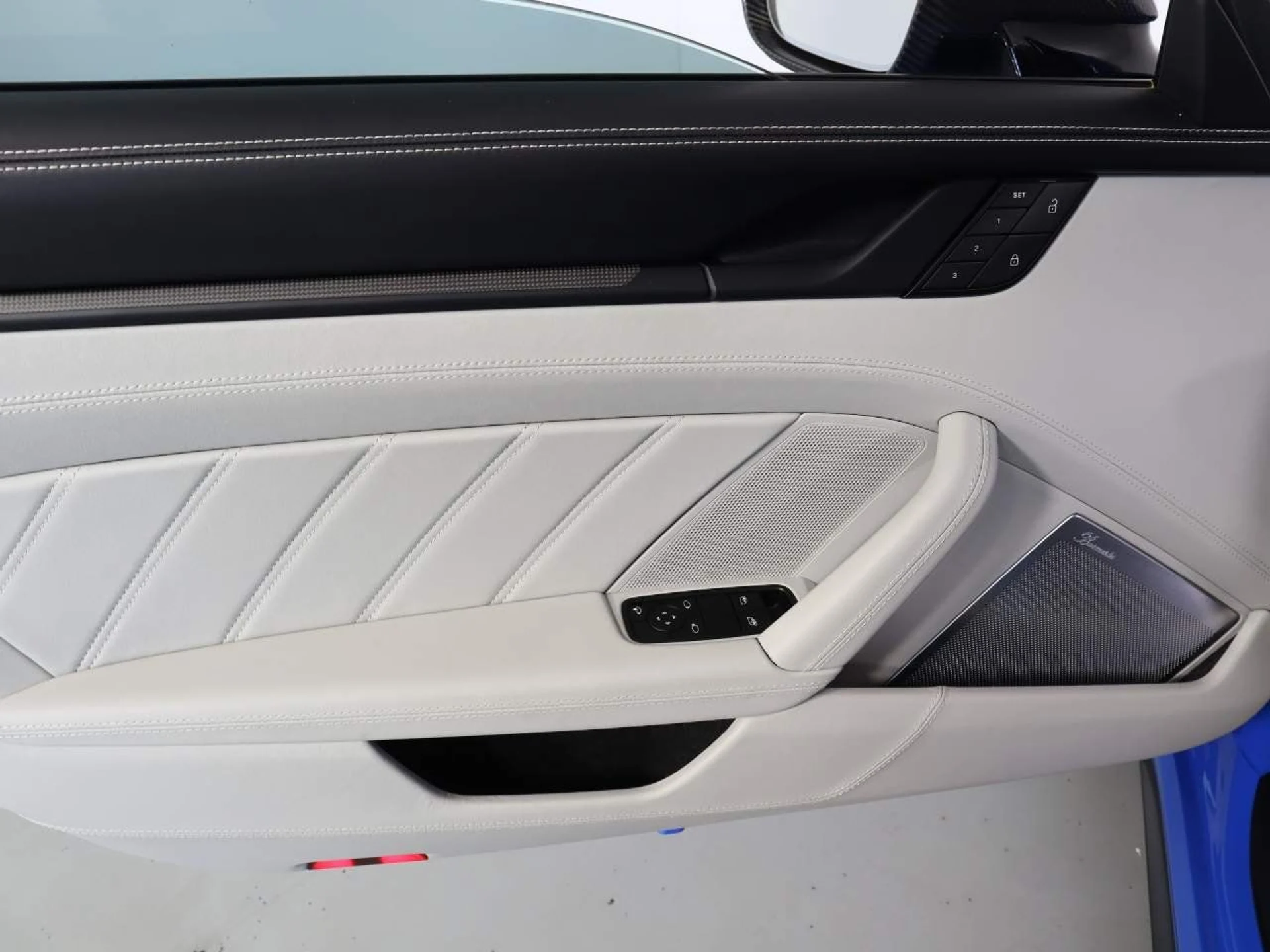 mph021_2220624164_be97da7793a1d6b0e39521295fdcf345_c38ea12c90