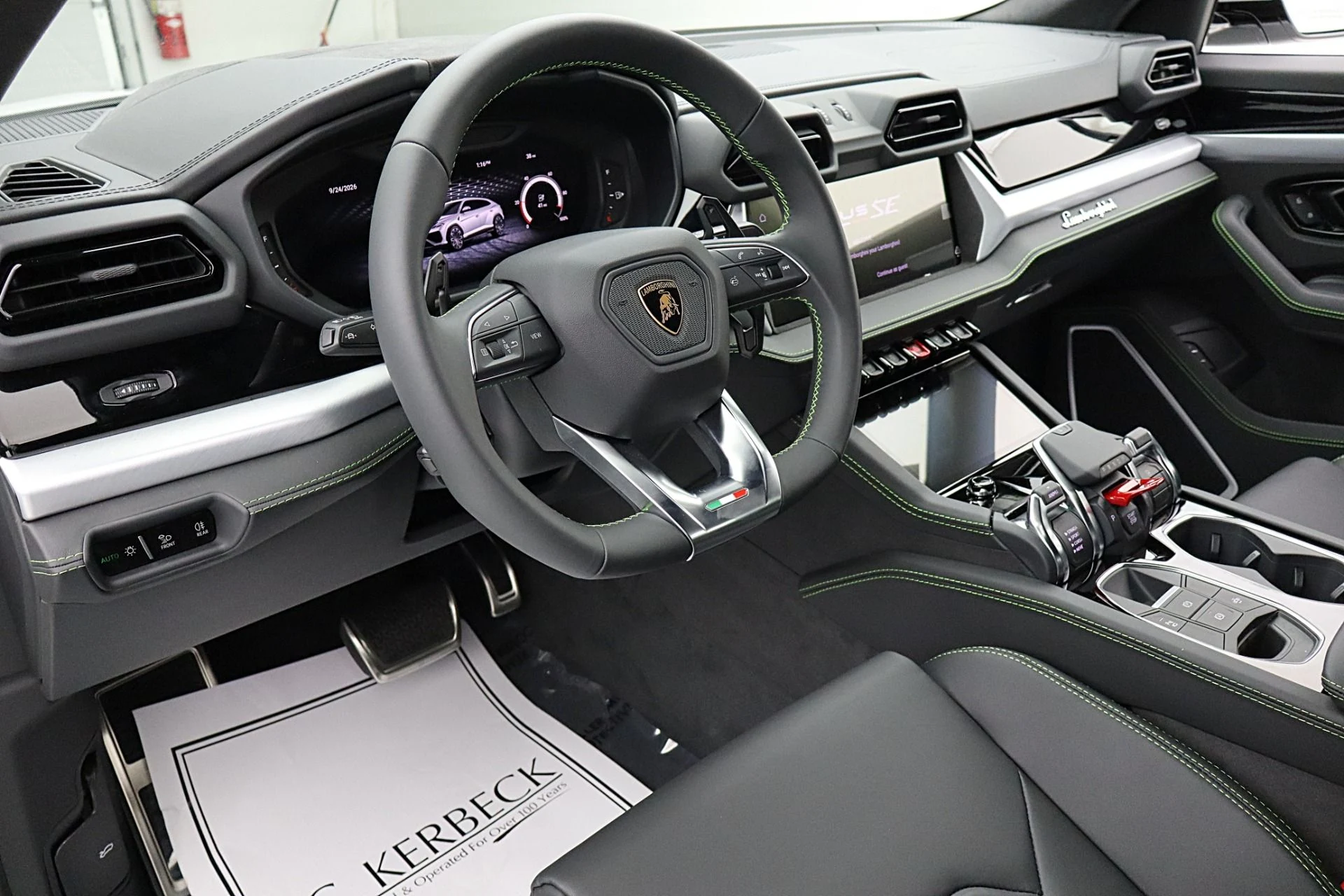 mph021_2226029063_New_2026_Lamborghini_Urus_SE_b4ab6bc5ac