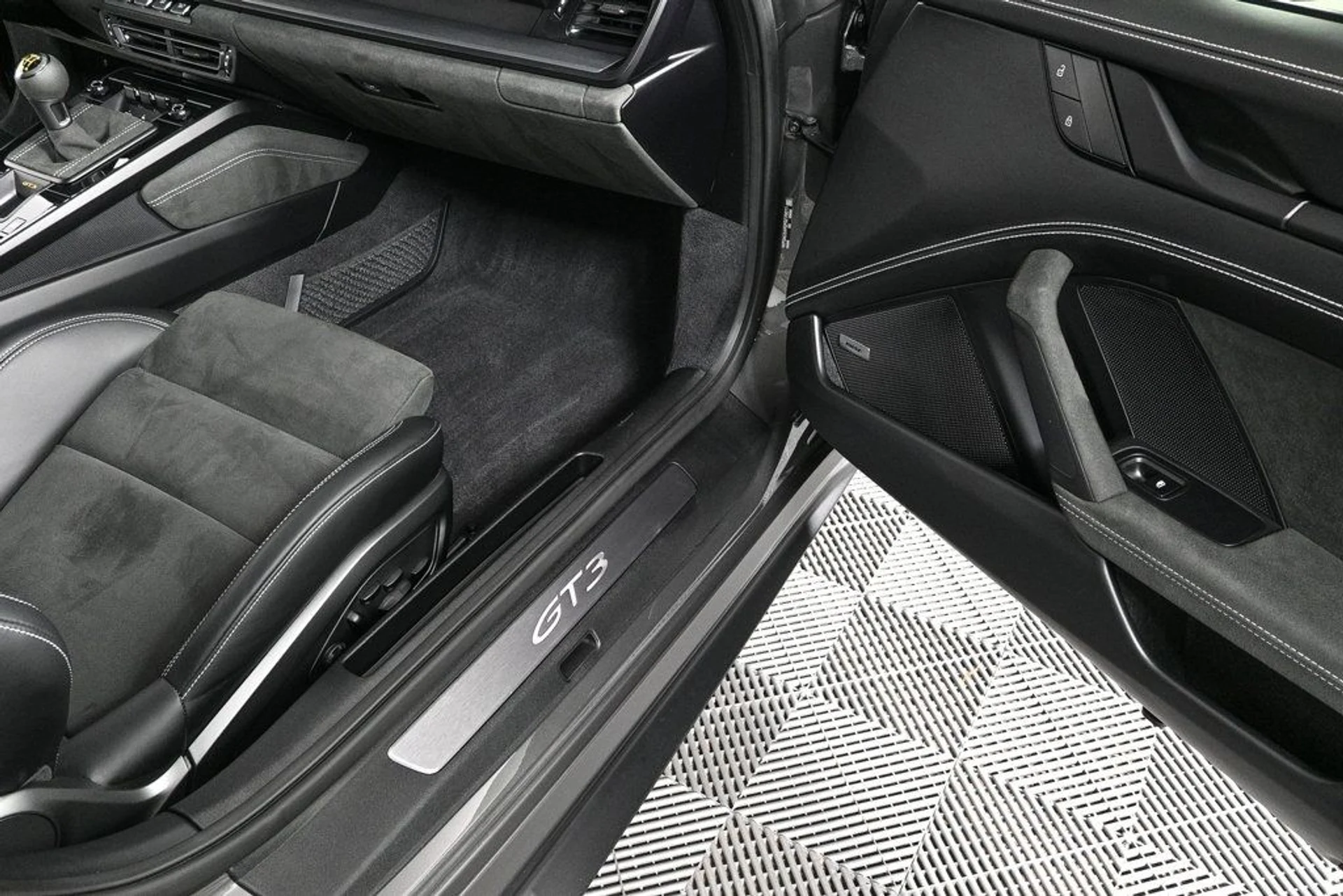 mph021_2231425986_c46c5f441bba40758187c1c2084a545c_88ec2b536c