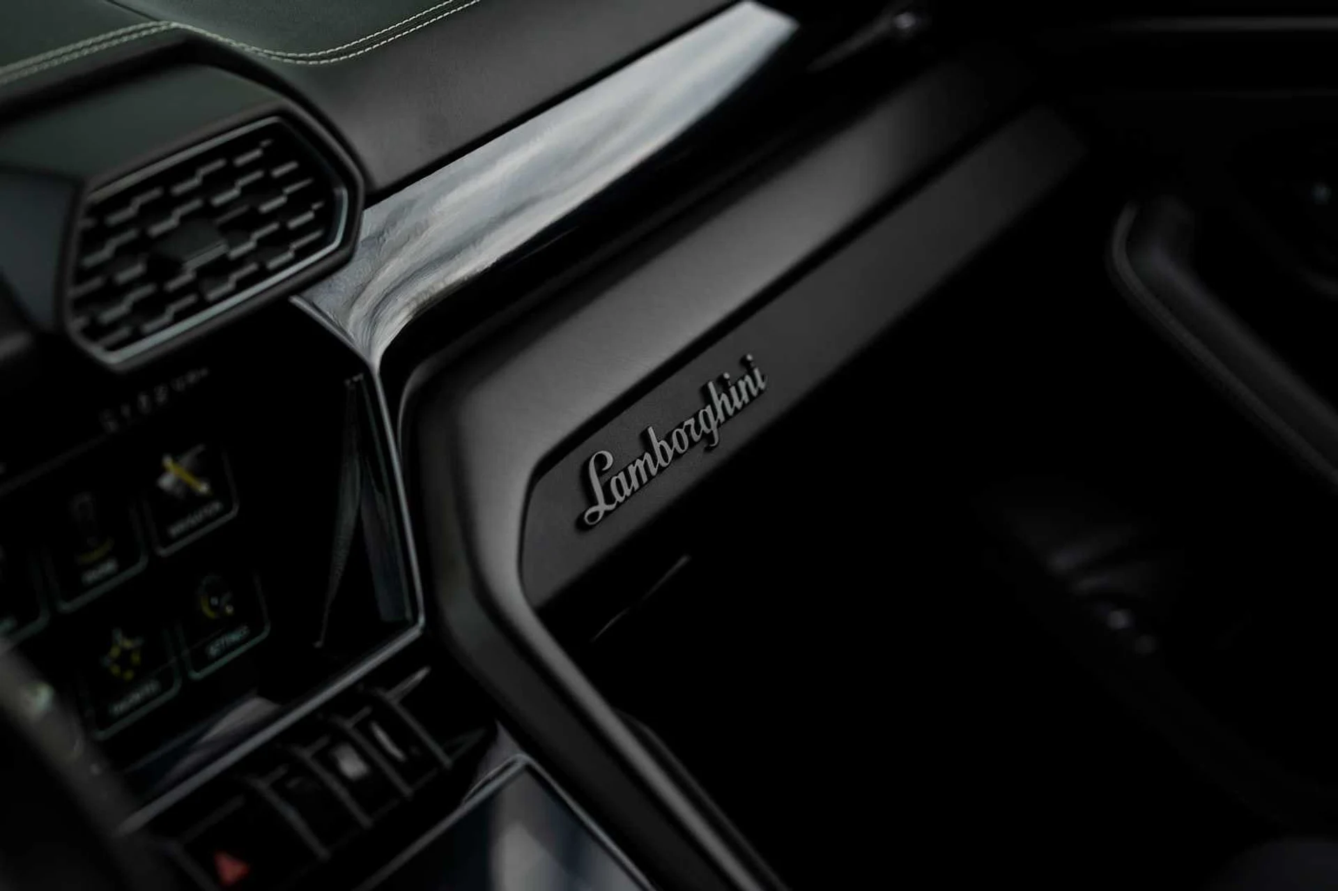 mph021_2236325639_ce4f99a8b9e3a43b1475acbc7ca04bf4x_77fcc008bc