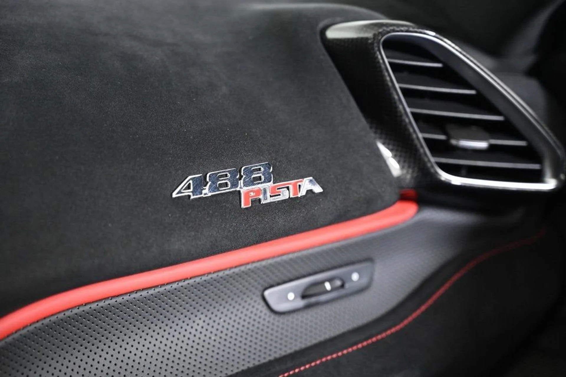 mph021_2239901642_036c5ad661684a3ea075756c94d507fd_38b6abeabb