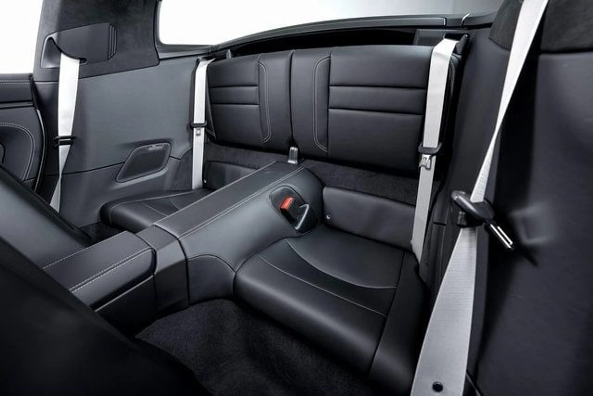 mph021_2247186368_61f9a0fb1f03639136598bf756d7900ex_0e86b42f36