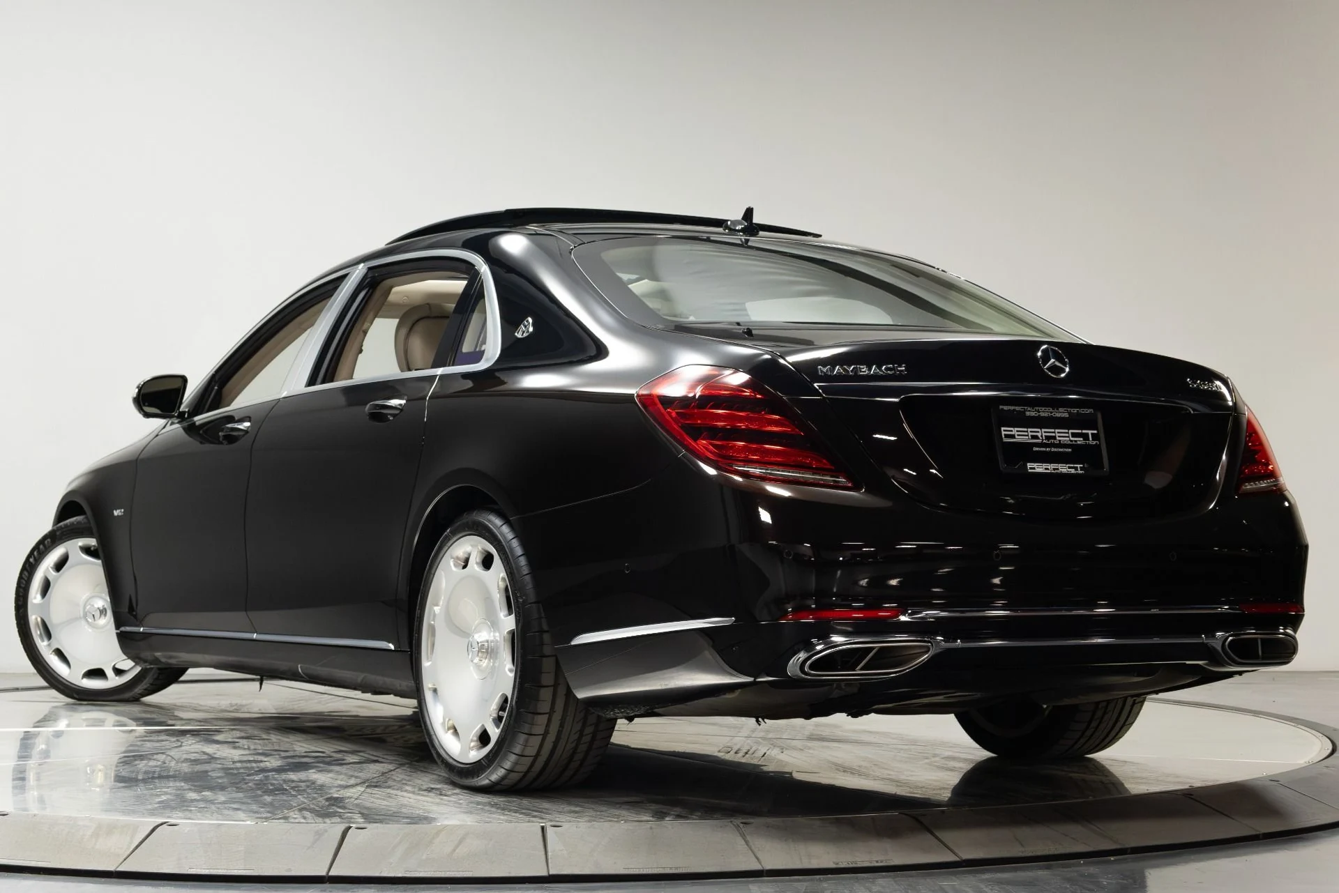 mph021_2247418850_Used_2019_Mercedes_Benz_S_Class_Maybach_S_650_1760740890_4ddcbbffee
