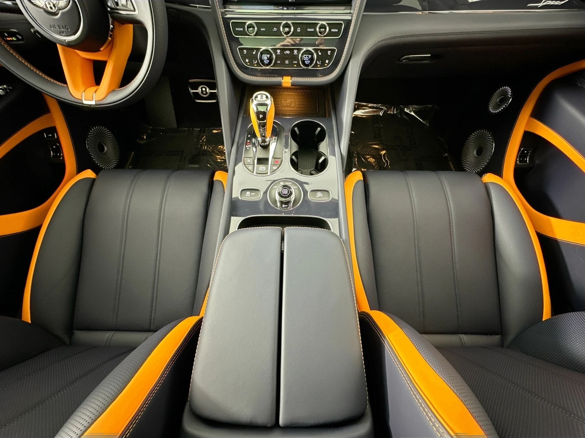 mph021_2248276397_22_58f46b94e4