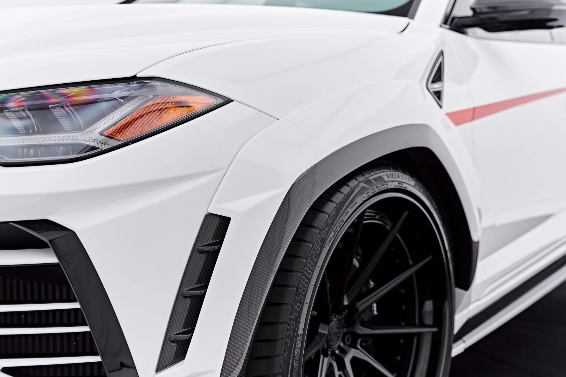 mph021_2250711636_Used_2021_Lamborghini_Urus_1787967080_1bccfd9e67