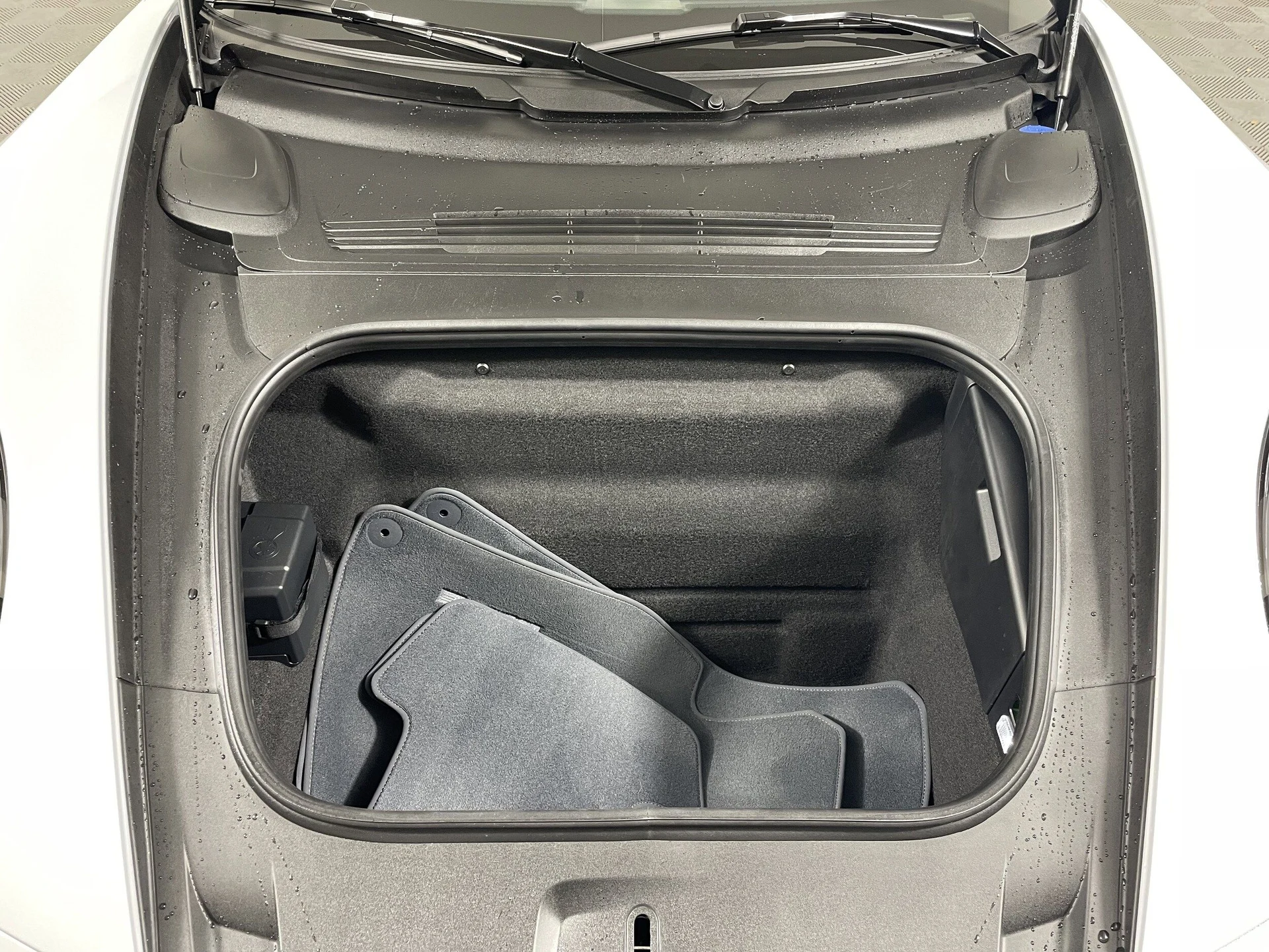 mph021_2250753471_fab95886f92aa0eb5591e4413ac75b15x_eece27cb0c