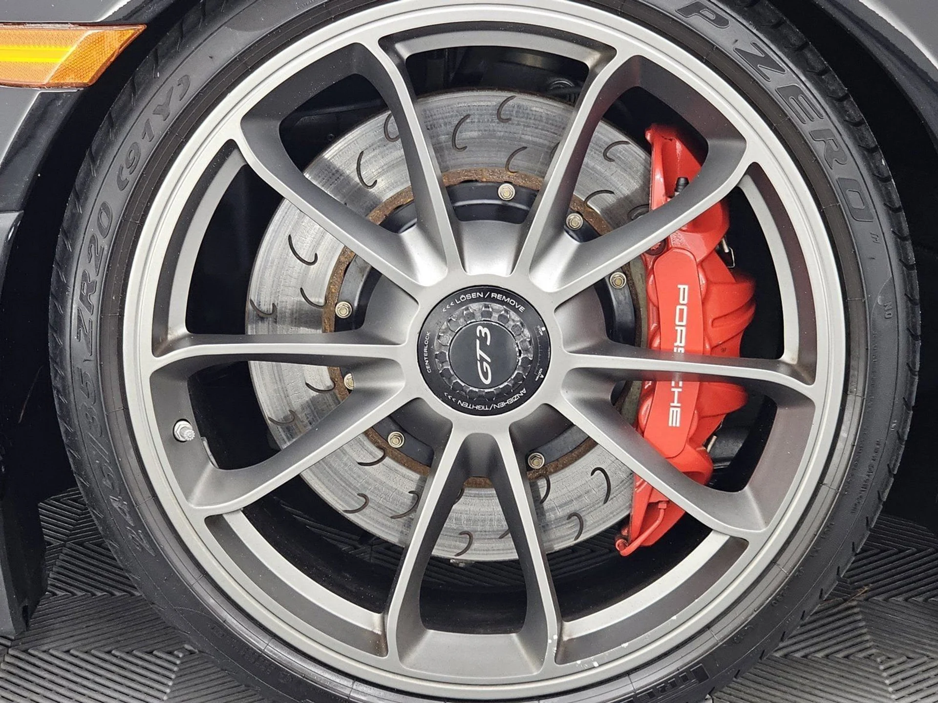 mph021_2253047462_12d25e8dddfe8917c04531414759af70x_9daf26b572