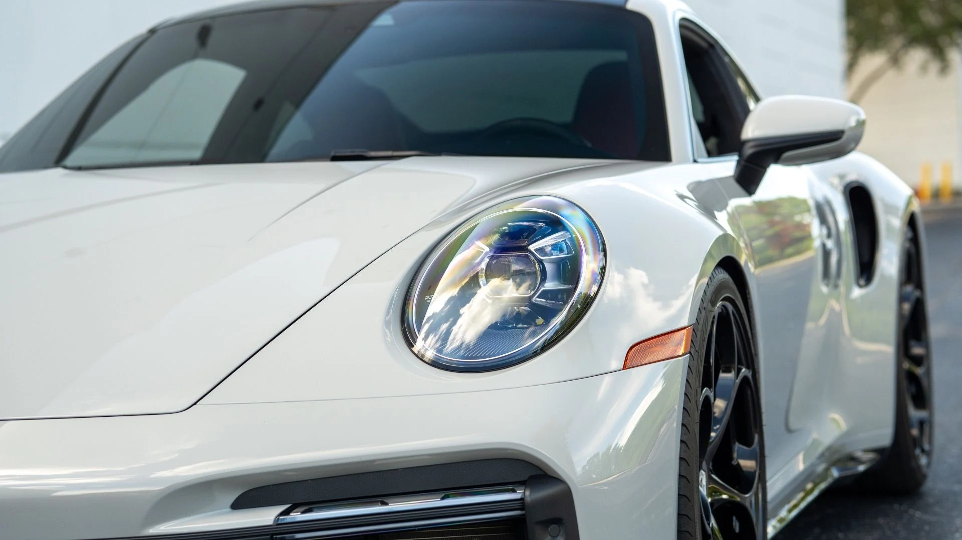 mph021_2261628827_Used_2022_Porsche_911_Turbo_S_1753978712_bbf9eddb9c