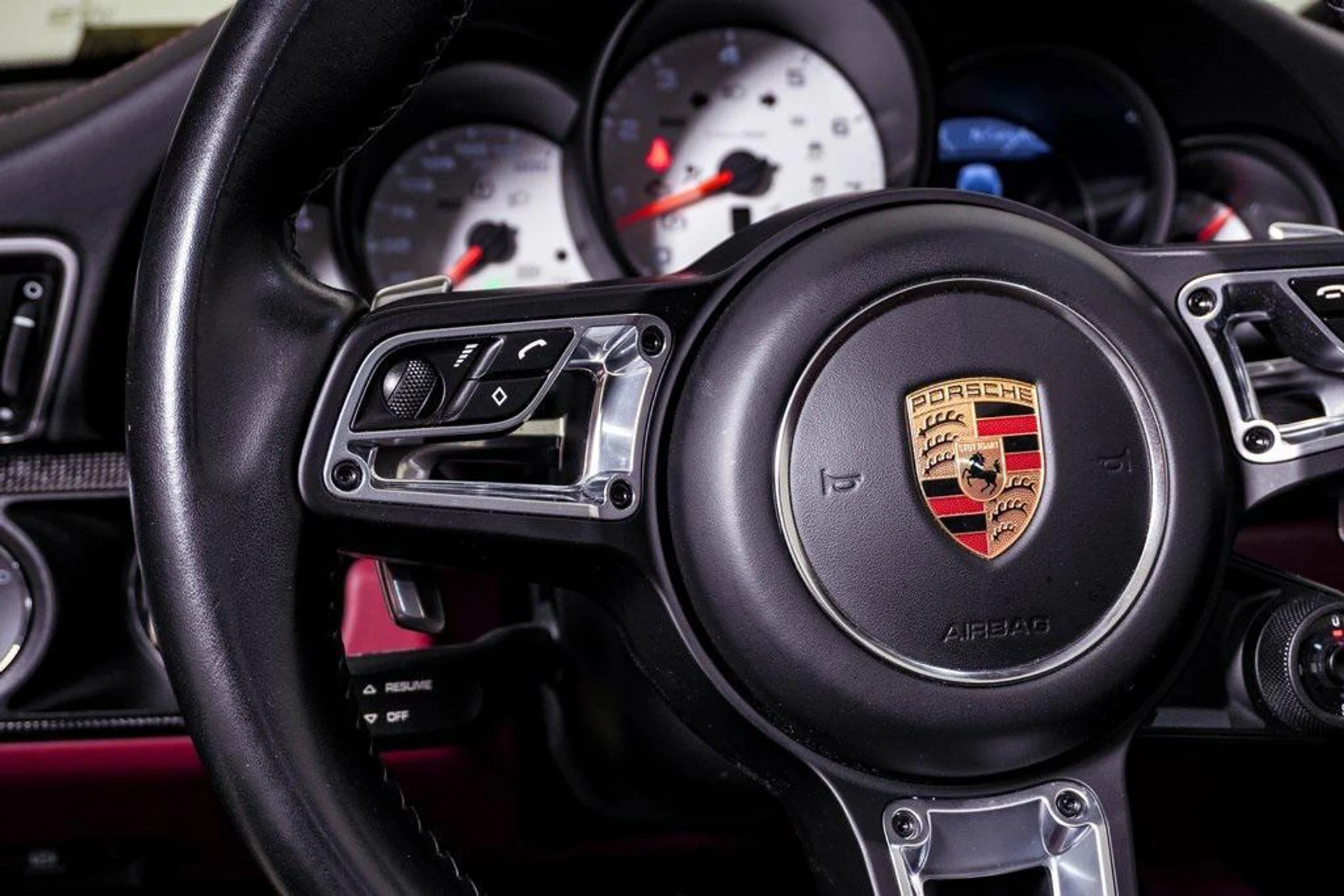 mph021_226982365_lv5_B9f_TW_9_J_Cr_TPM_0_Bf4_FC_6_Lt_MU_3653ae2dfc