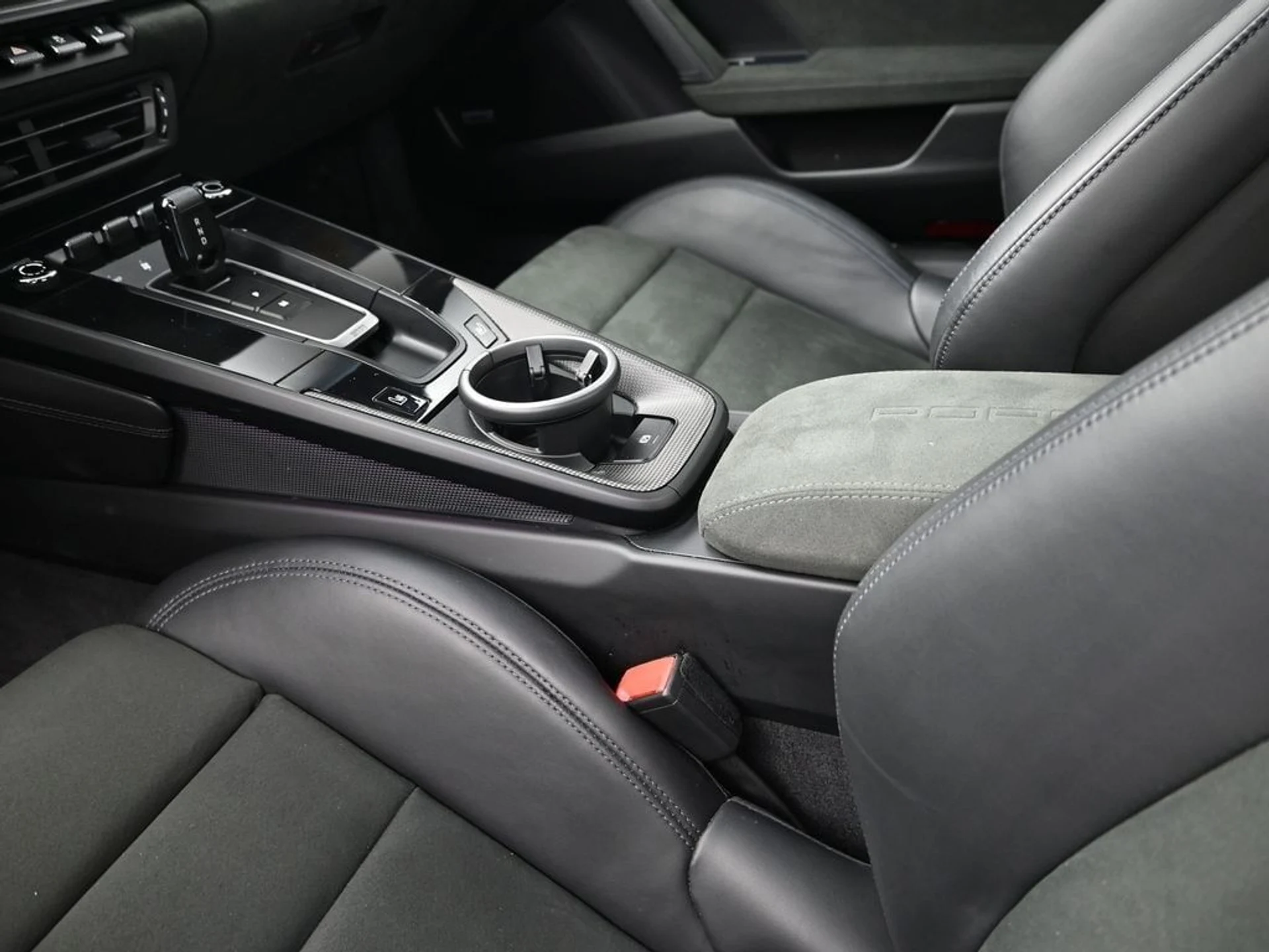 mph021_2270203230_b2113117c8194fd83bbc003e08991886x_3201025778