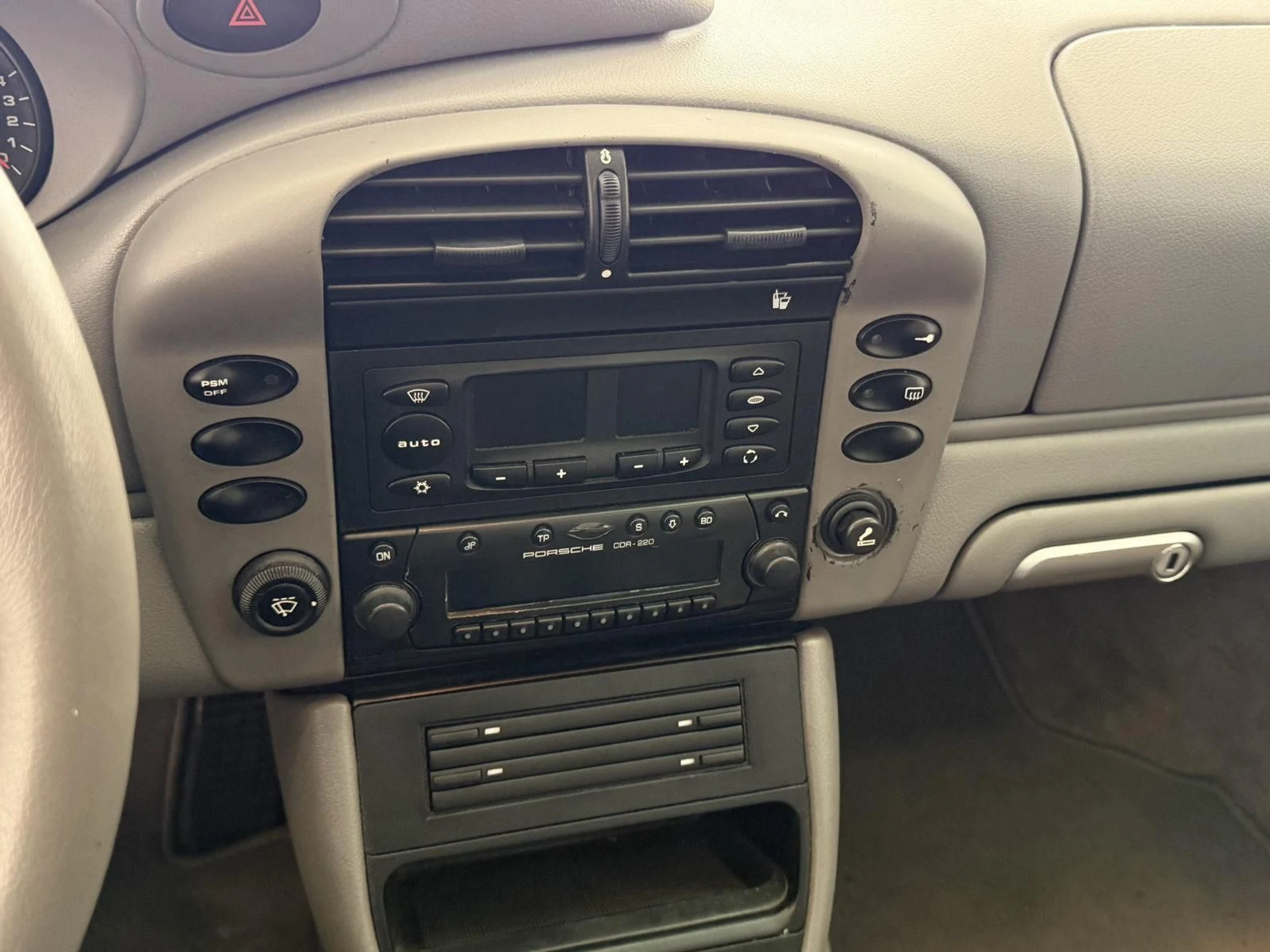 mph021_2277357913_0014904db96332a5d4b40d3ecb04ae9dx_ad36d69792