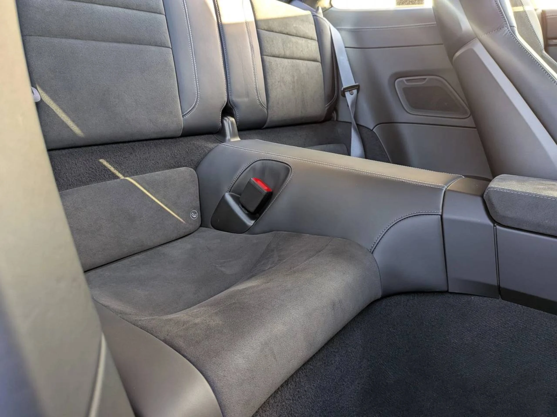 mph021_2279272430_a14d16a82ea987e5eaf800f59fc665ad_b8d643f955