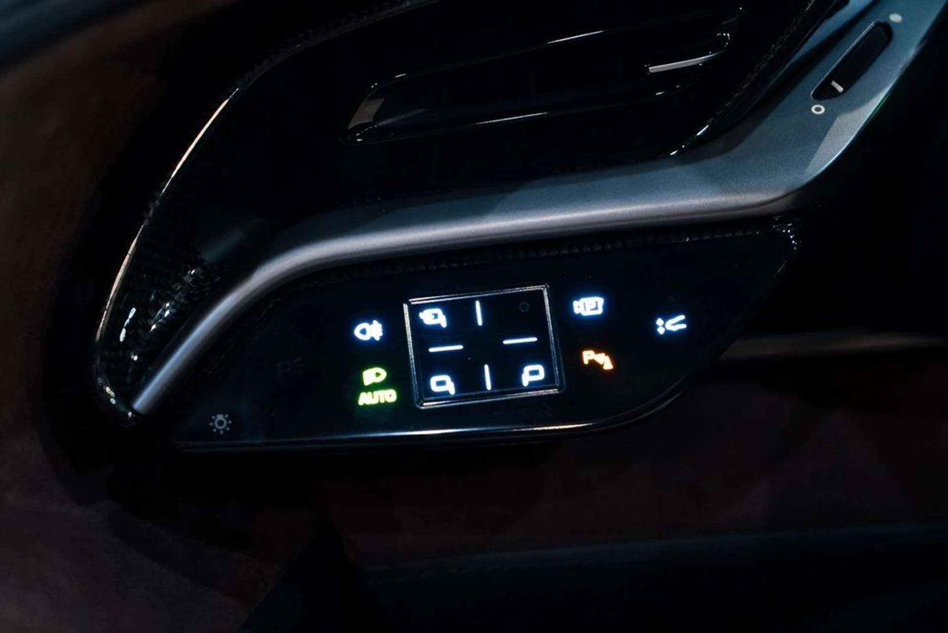 mph021_228115302_e2b0aee19e45823e7c89c62c18704e5c_9fca8372ab