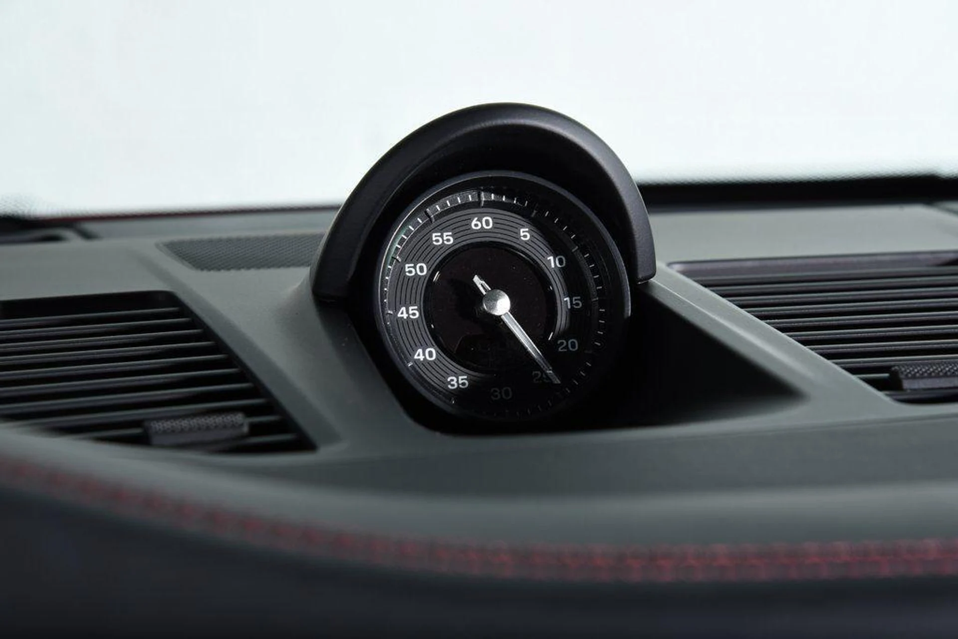 mph021_228219540_Q_3_X_Qdee_Skw_EBSF_3_V_Stgcd_V2_CE_8eacc8db30