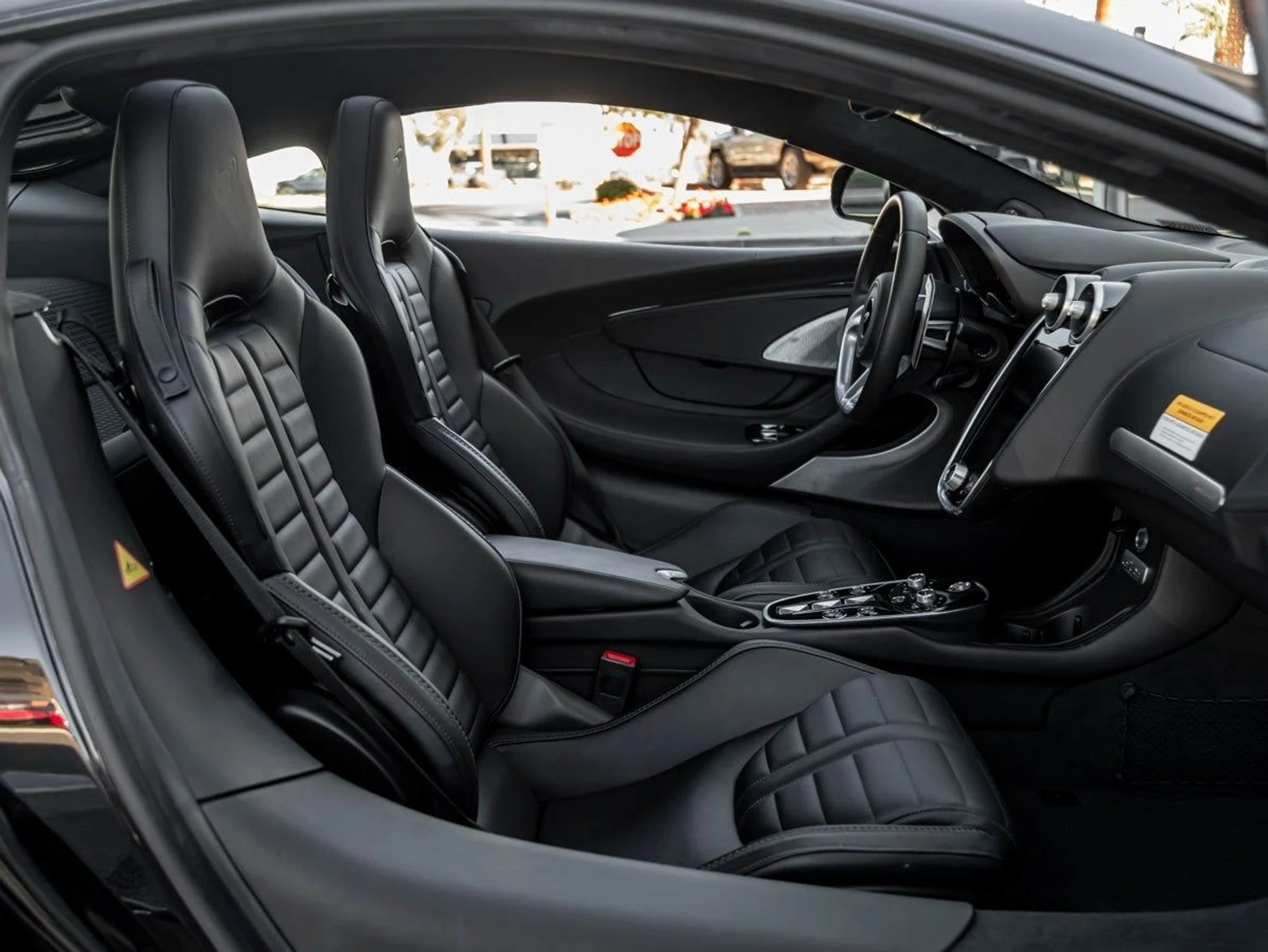 mph021_22848385_22_dced2d6f45