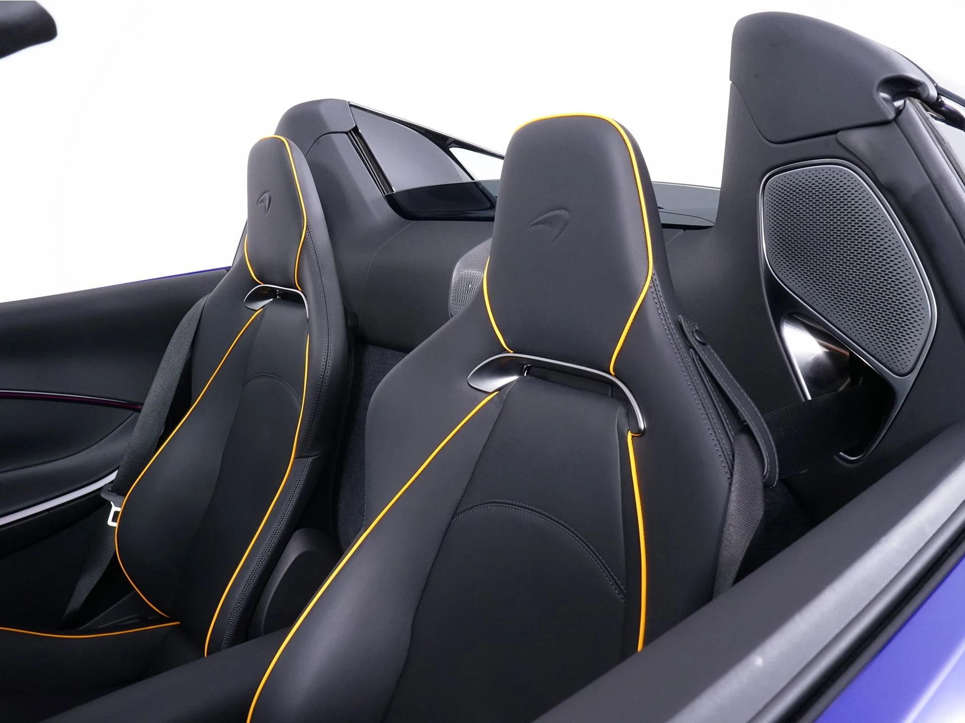 mph021_2294879047_34ce2d01d1ecb55ade52fd69cab54b0cx_704d779e13