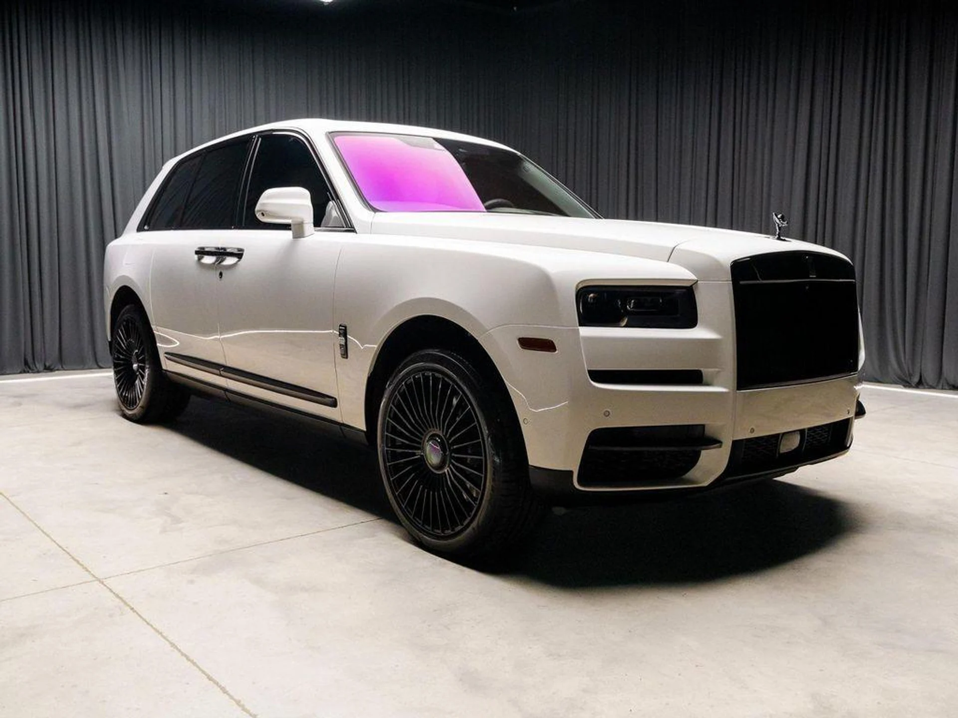 mph021_2298264745_La_L_Xt_Gl_E_bs_MT_4rduehqn_Ez_Muds_6d06c767b9