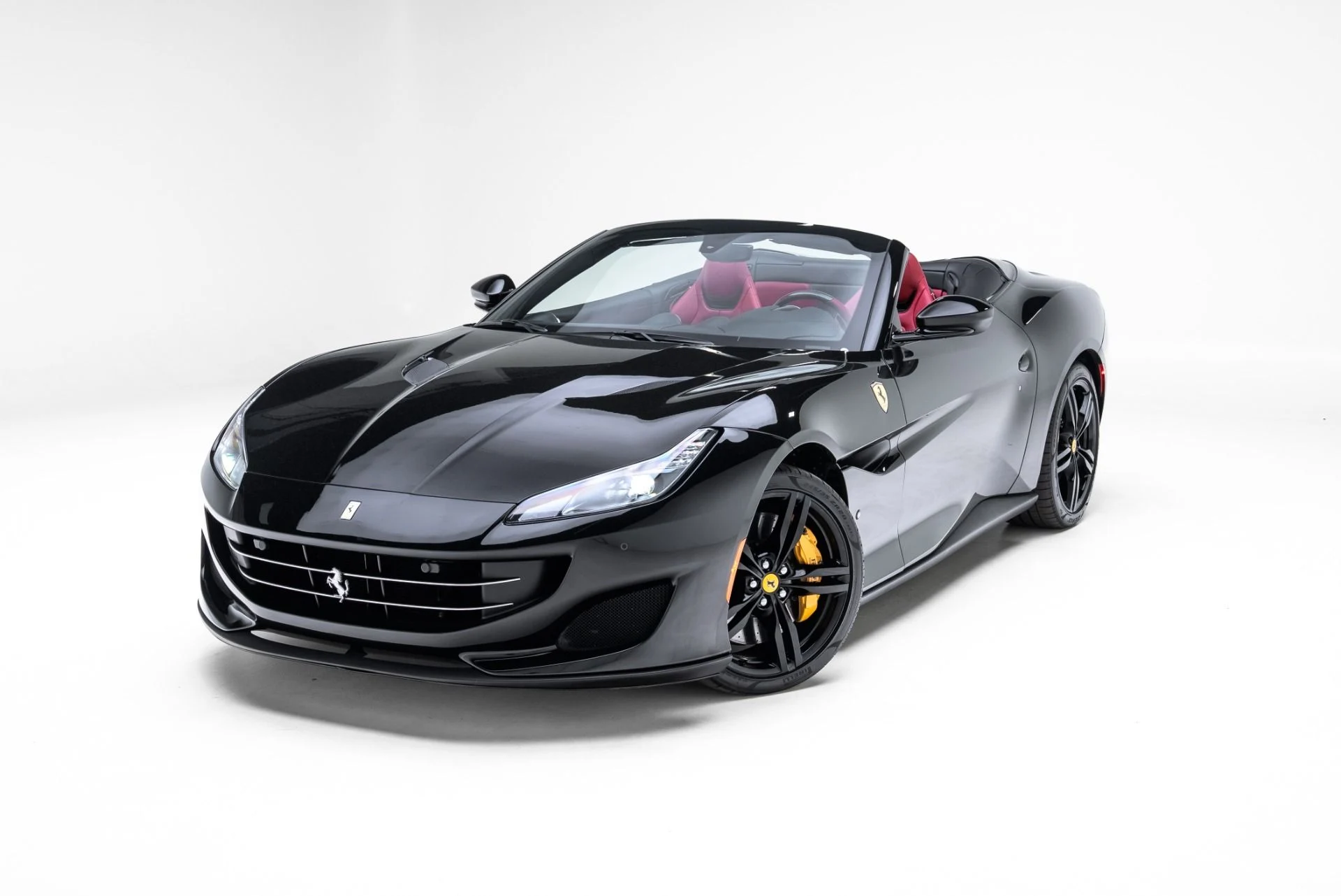 mph021_2299882759_Used_2019_Ferrari_Portofino_1773084196_8f704850f6