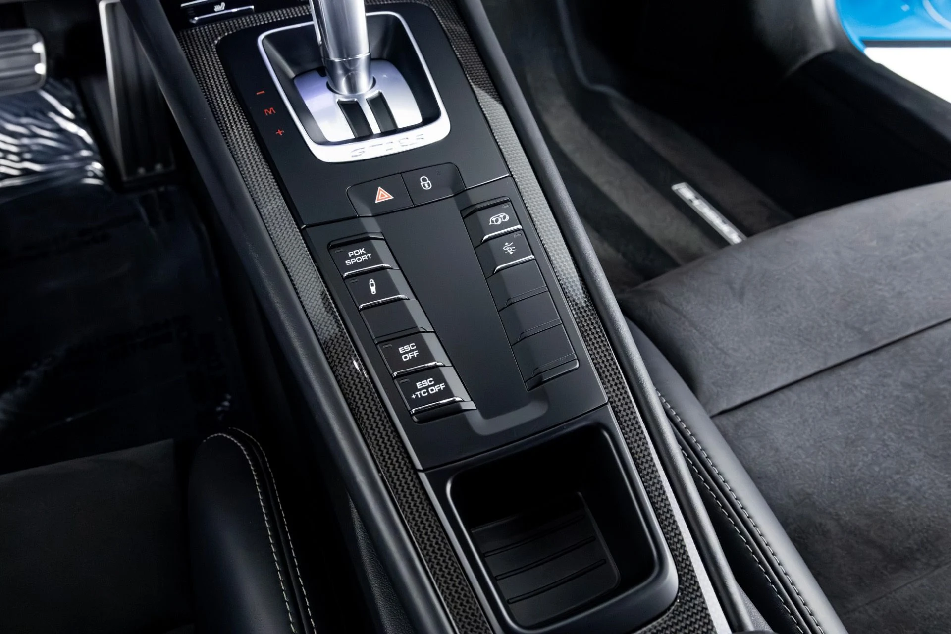 mph021_2305463609_Used_2018_Porsche_911_GT_2_RS_1766512611_27b1ddce44