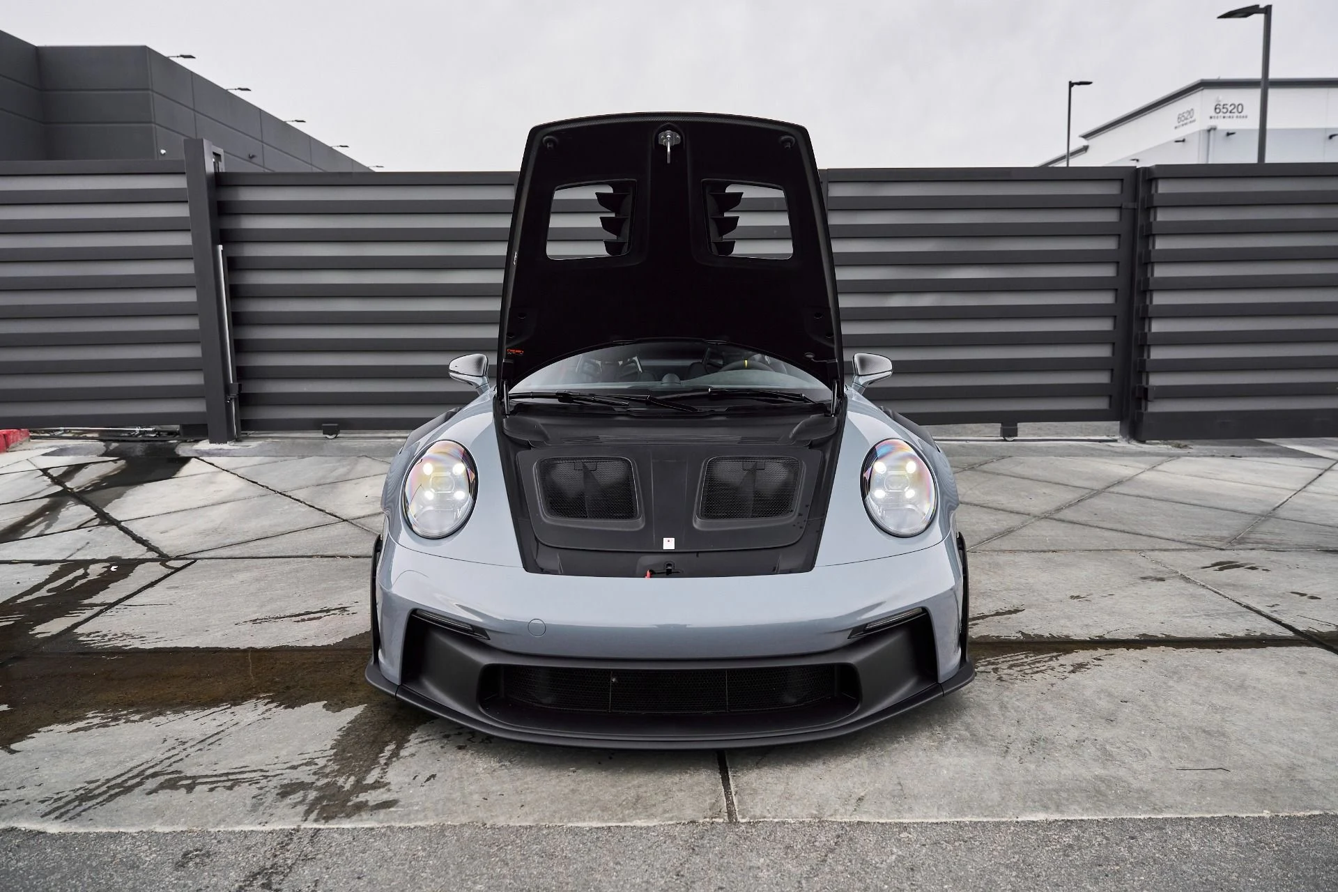 mph021_2314254806_Used_2024_Porsche_911_GT_3_RS_1767150481_fed90c7715