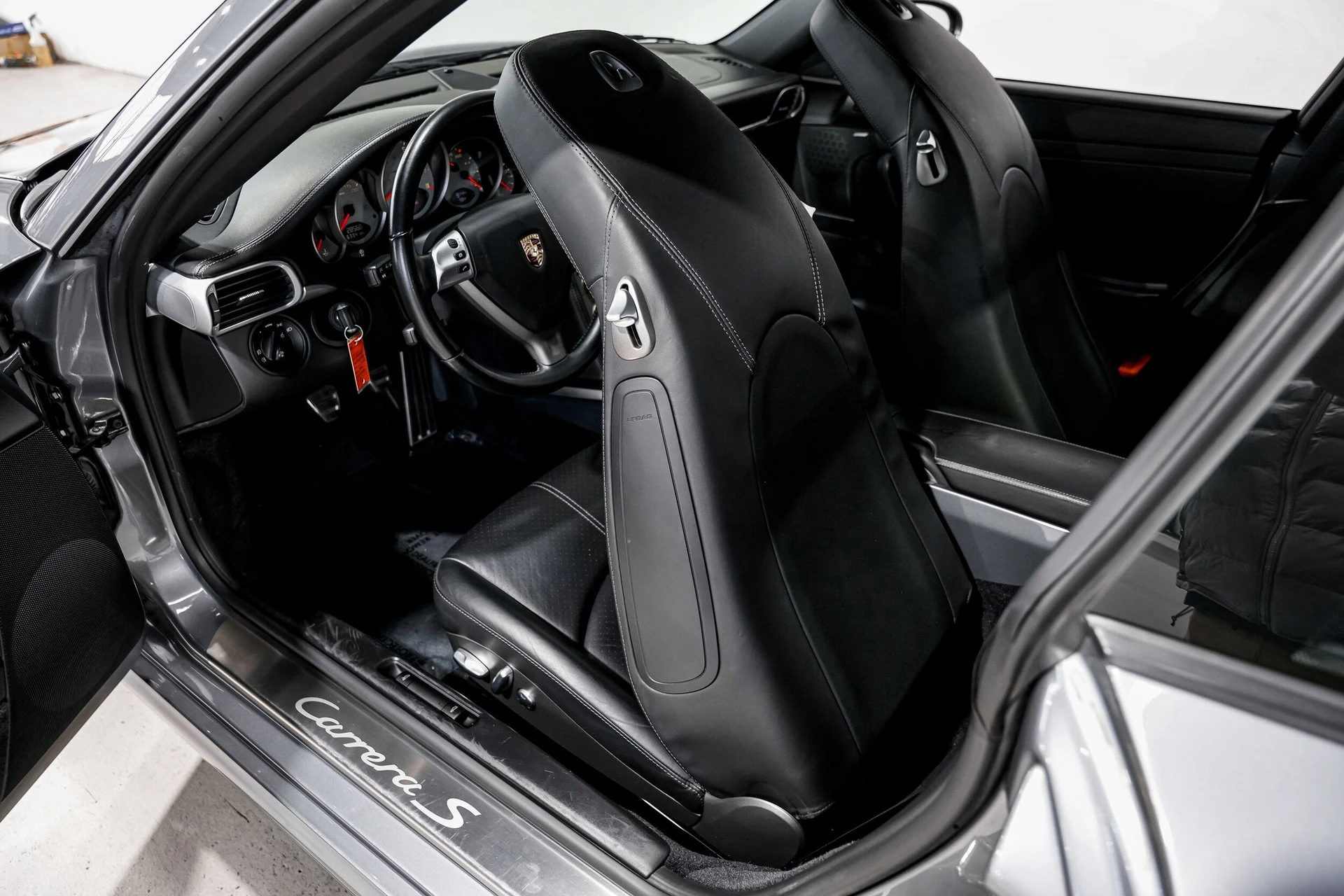 mph021_2315813221_77599cb404e124e21366e8c9205c3ad9x_98b83f121b