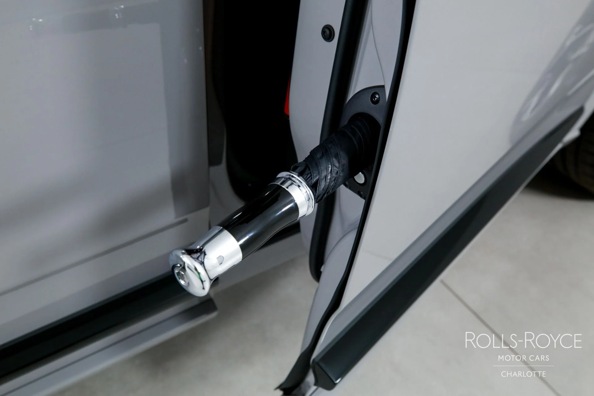 mph021_23190866_Used_2026_Rolls_Royce_Black_Badge_Cullinan_1771362063_6d40504e70