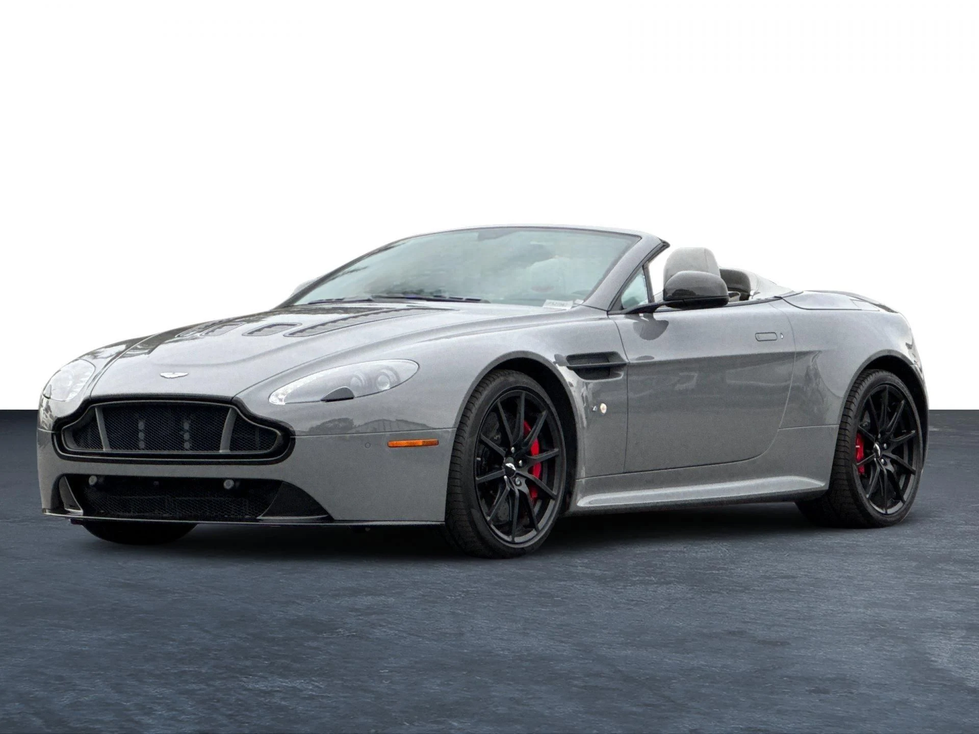 mph021_2319825195_Used_2015_Aston_Martin_V12_Vantage_S_1769008612_9d7c662584
