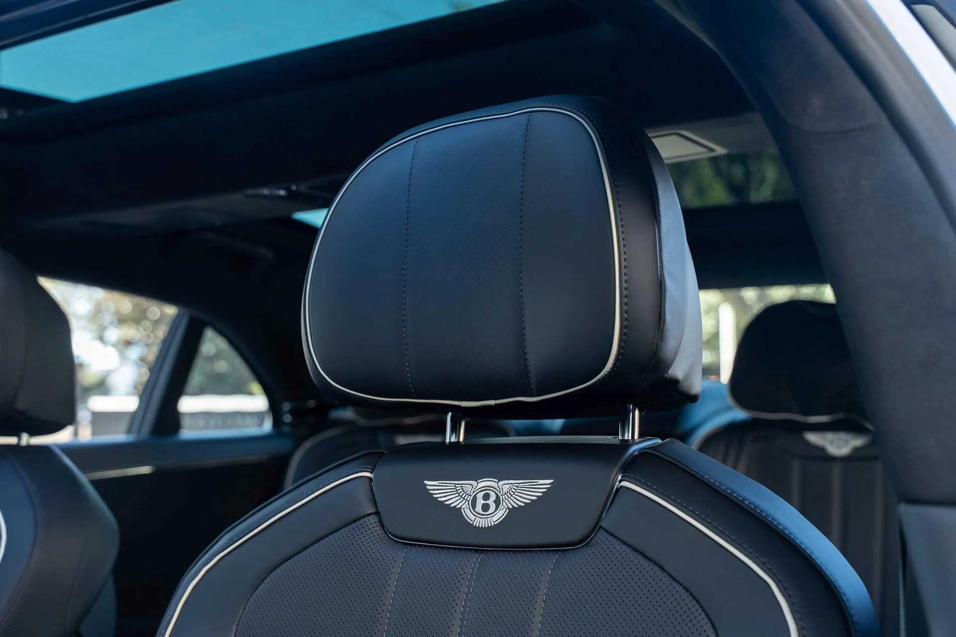 mph021_2320769539_462758417_6954bfda4e73cd9f103f4f53_7bfd3d0990