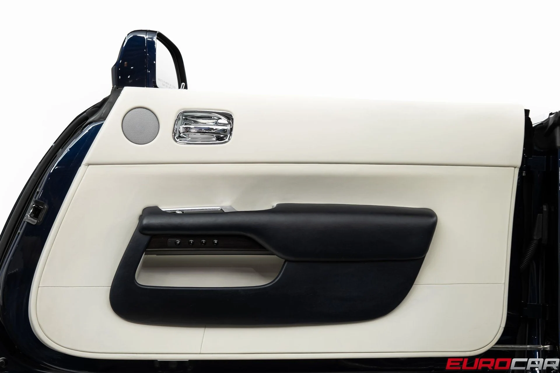 mph021_2321713154_image_22_62948d8346